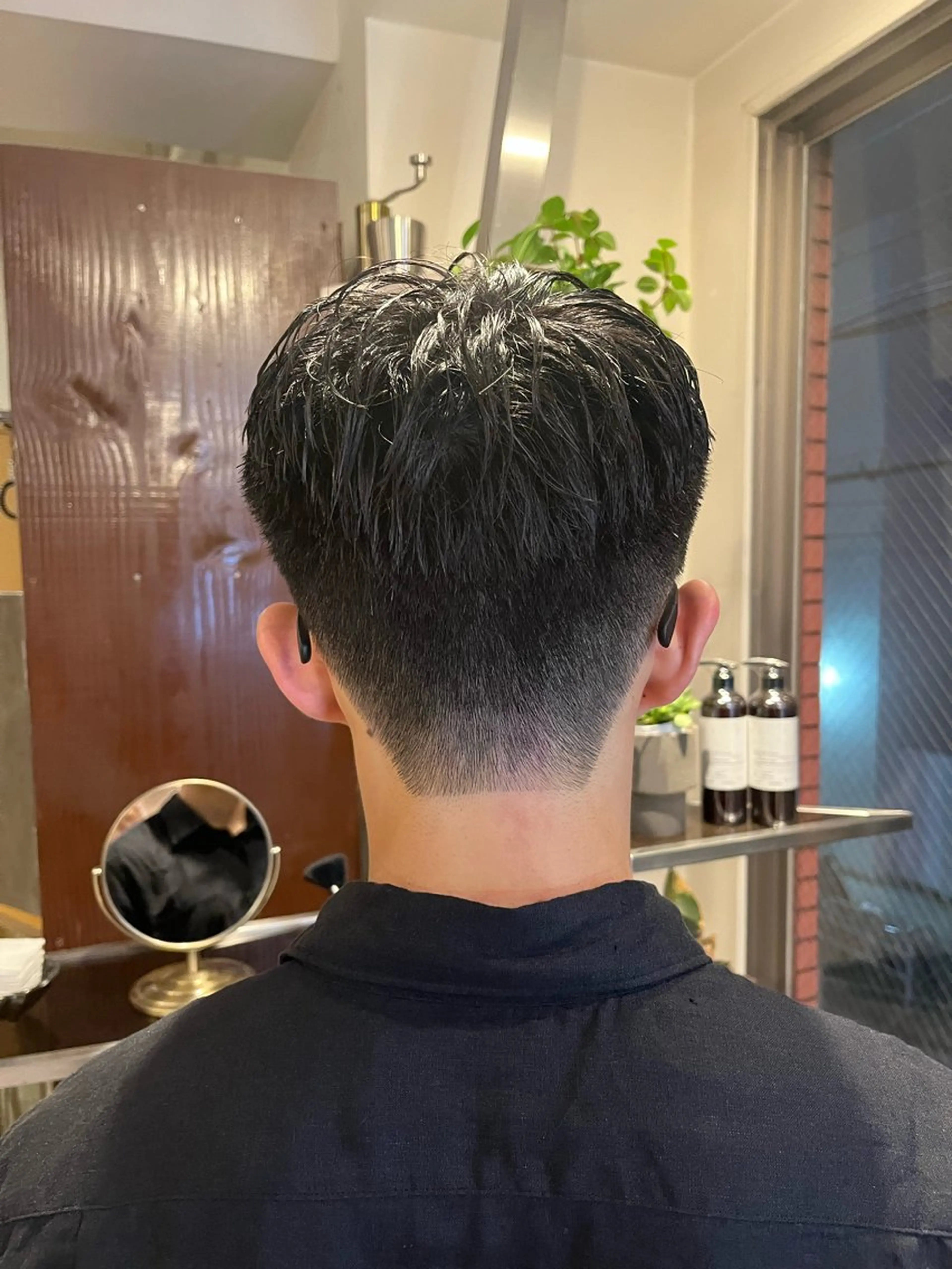 ショート メンズ 逢坂 智也のヘアスタイル