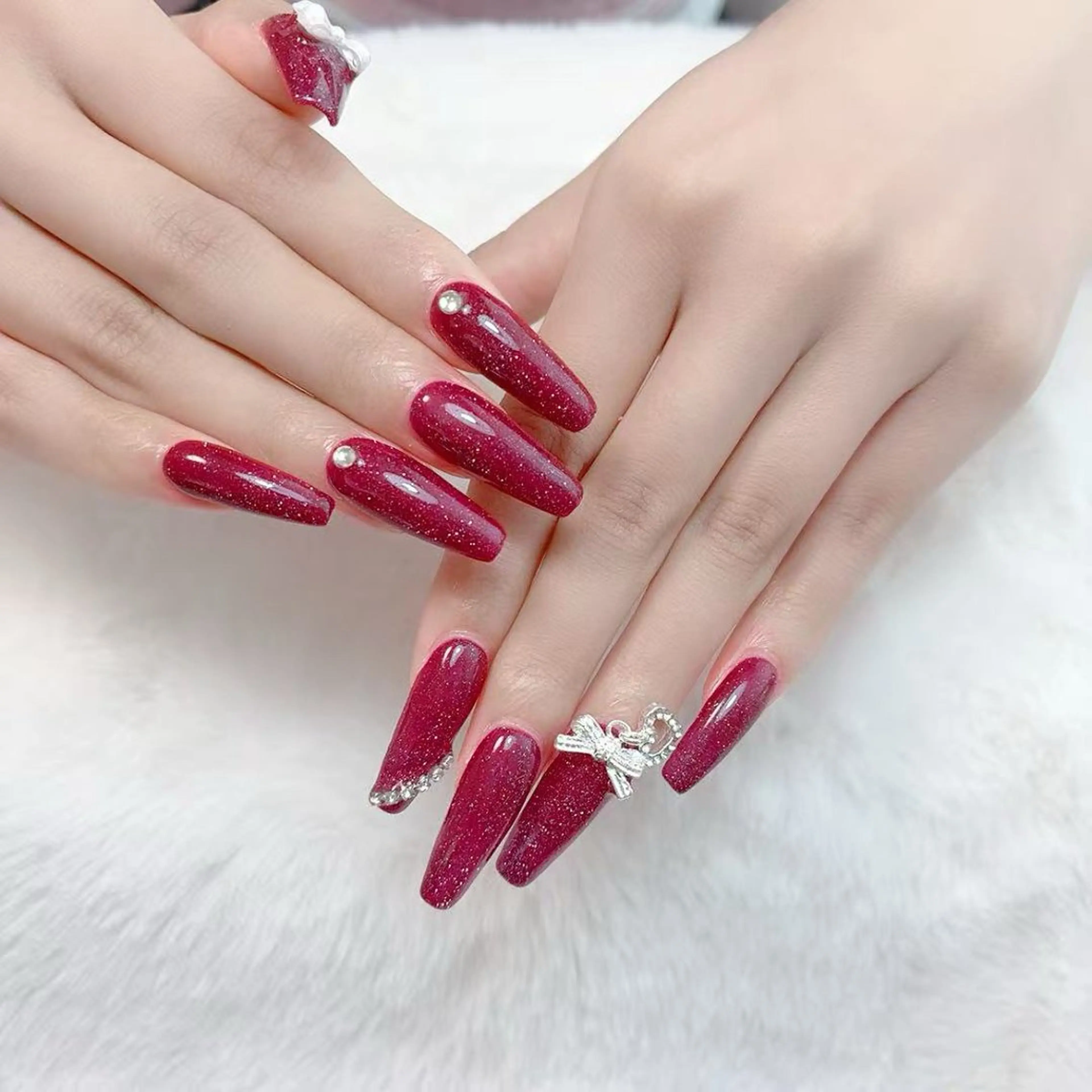 ネイル アートネイル フットネイル ジェルネイル マグネットネイル 持ち込み ハンドネイル B·U Nail大宮 長さだし専門店のネイルデザイン