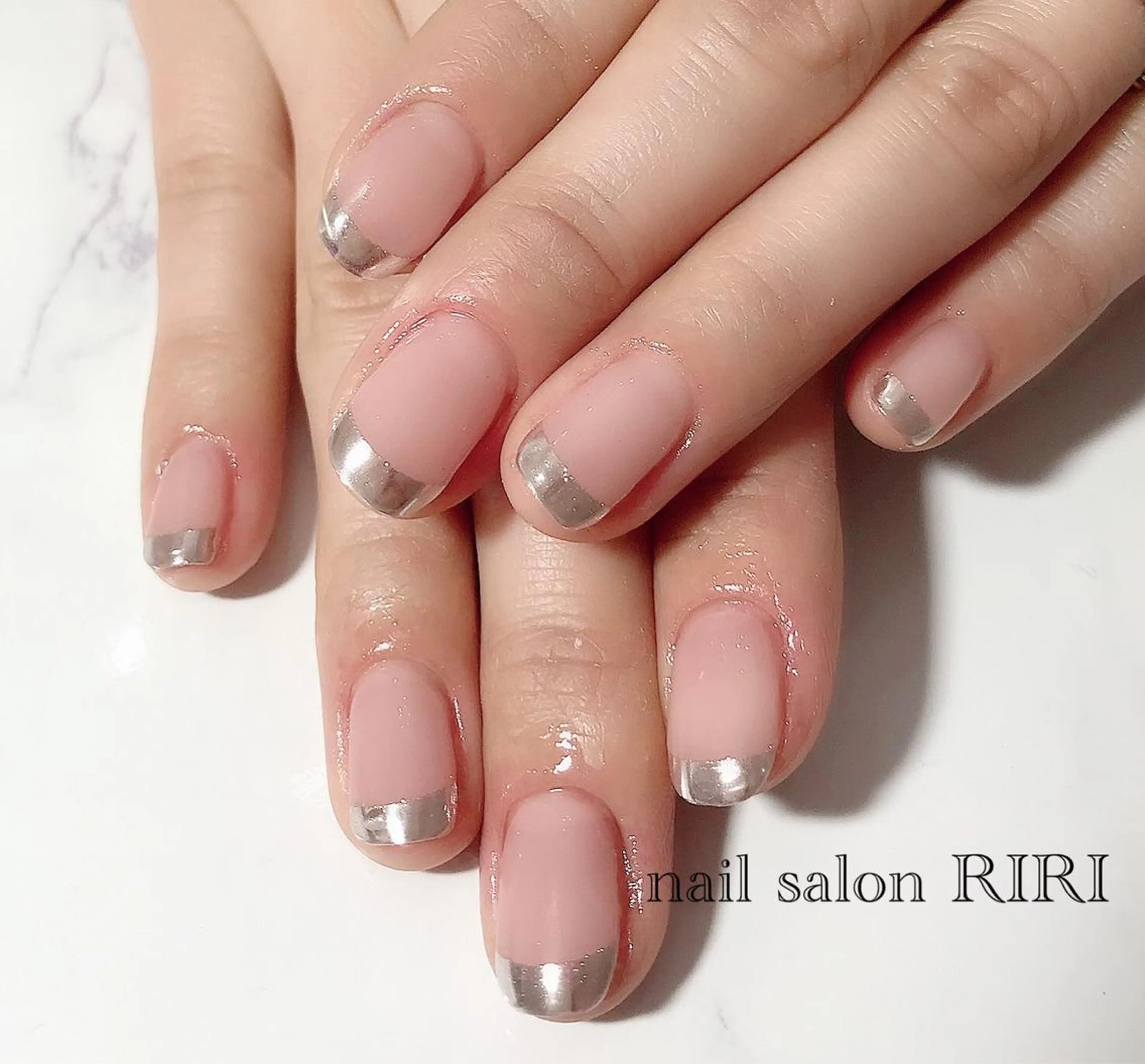 ネイル フレンチネイル ミラーネイル private  nail  salon RIRI所属・RIRI リリのネイルデザイン