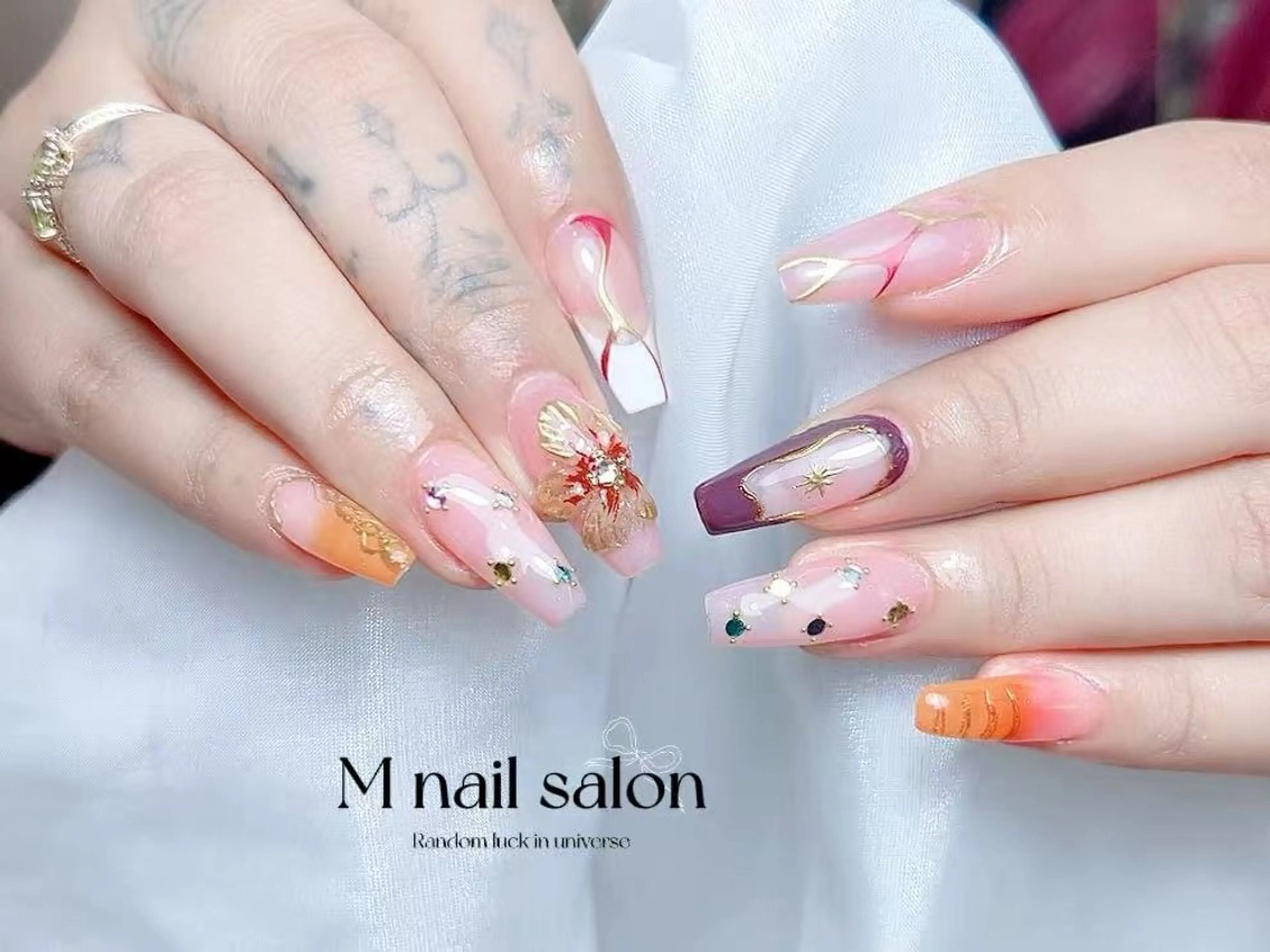 ネイル M🌷nail 長さだし専門店のネイルデザイン