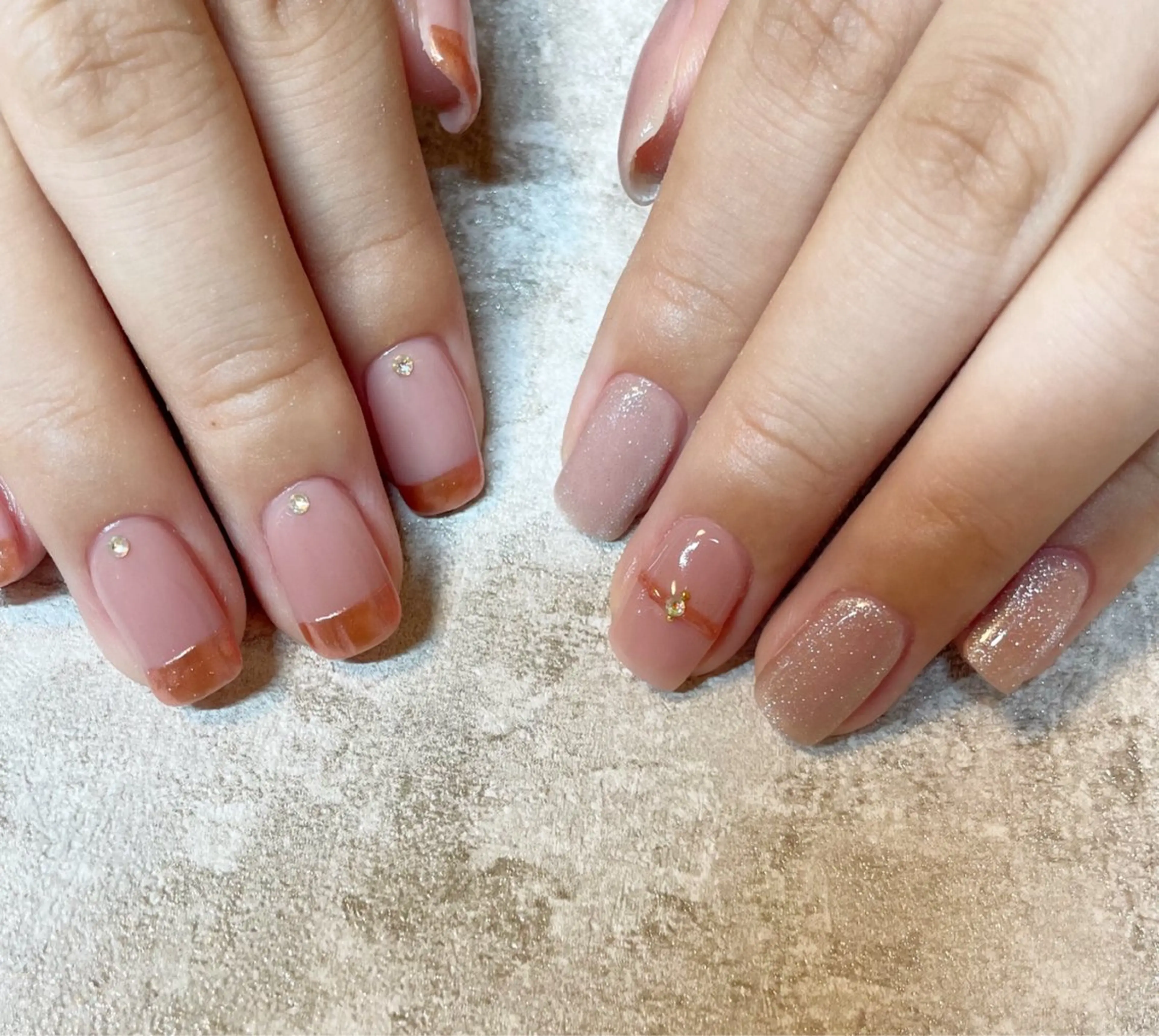 ネイル ミラーネイル Re:st〔リスト〕所属・ayane Re:st〔リスト〕のネイルデザイン