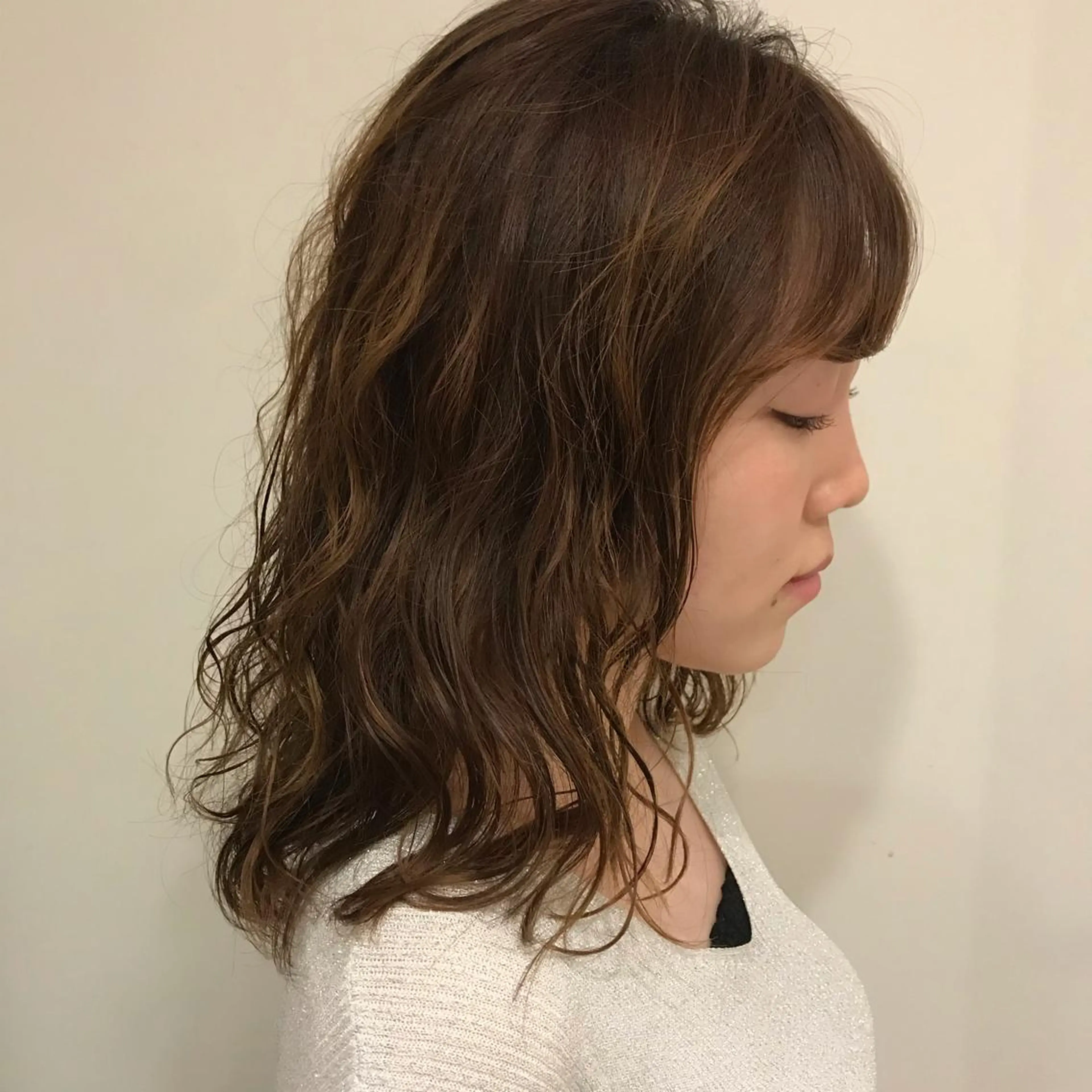 ミディアム パーマ めざわ ゆうきのヘアスタイル
