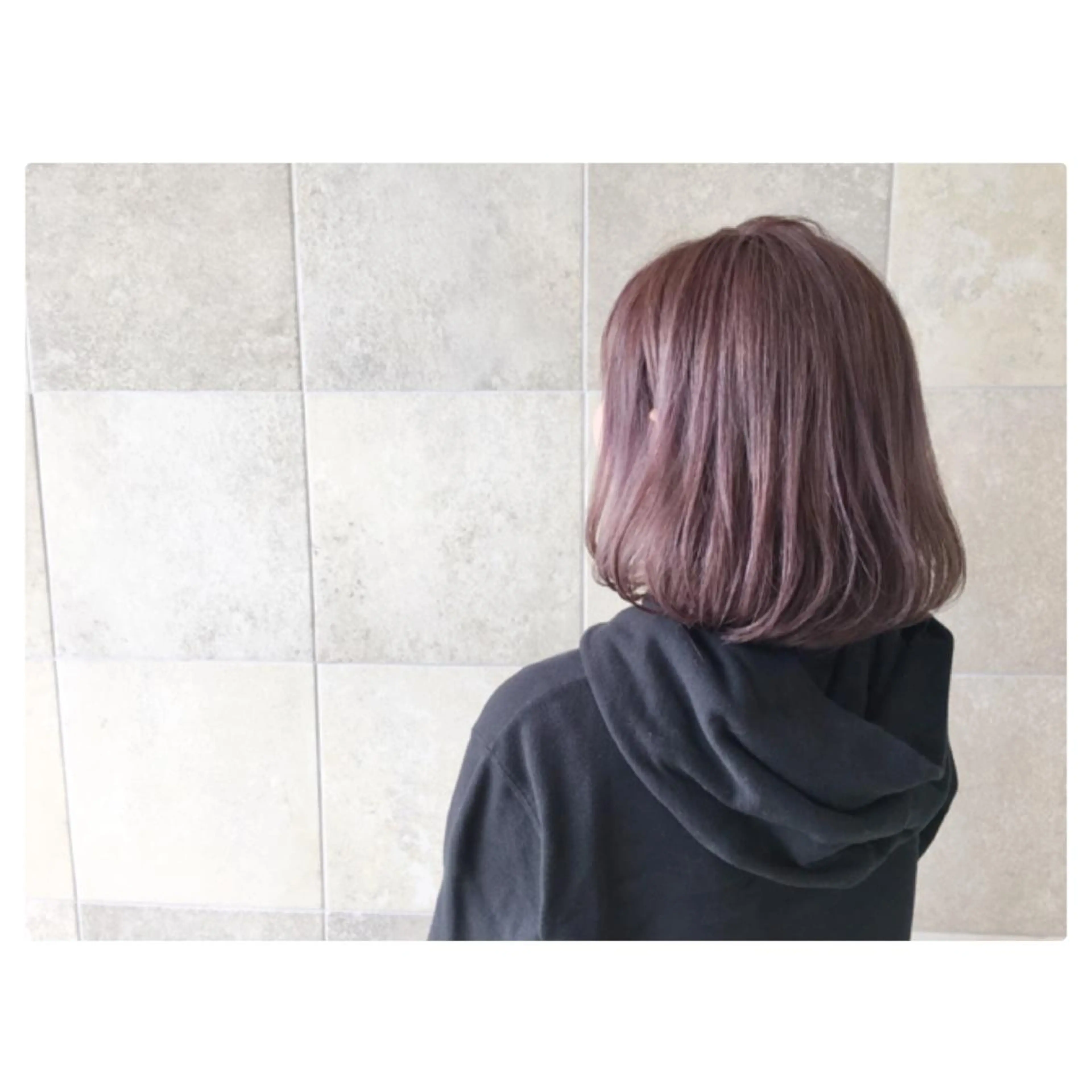 ミディアム カラー ブリーチ ハイトーンカラー カット／メンズカット 藤田麻衣のヘアスタイル