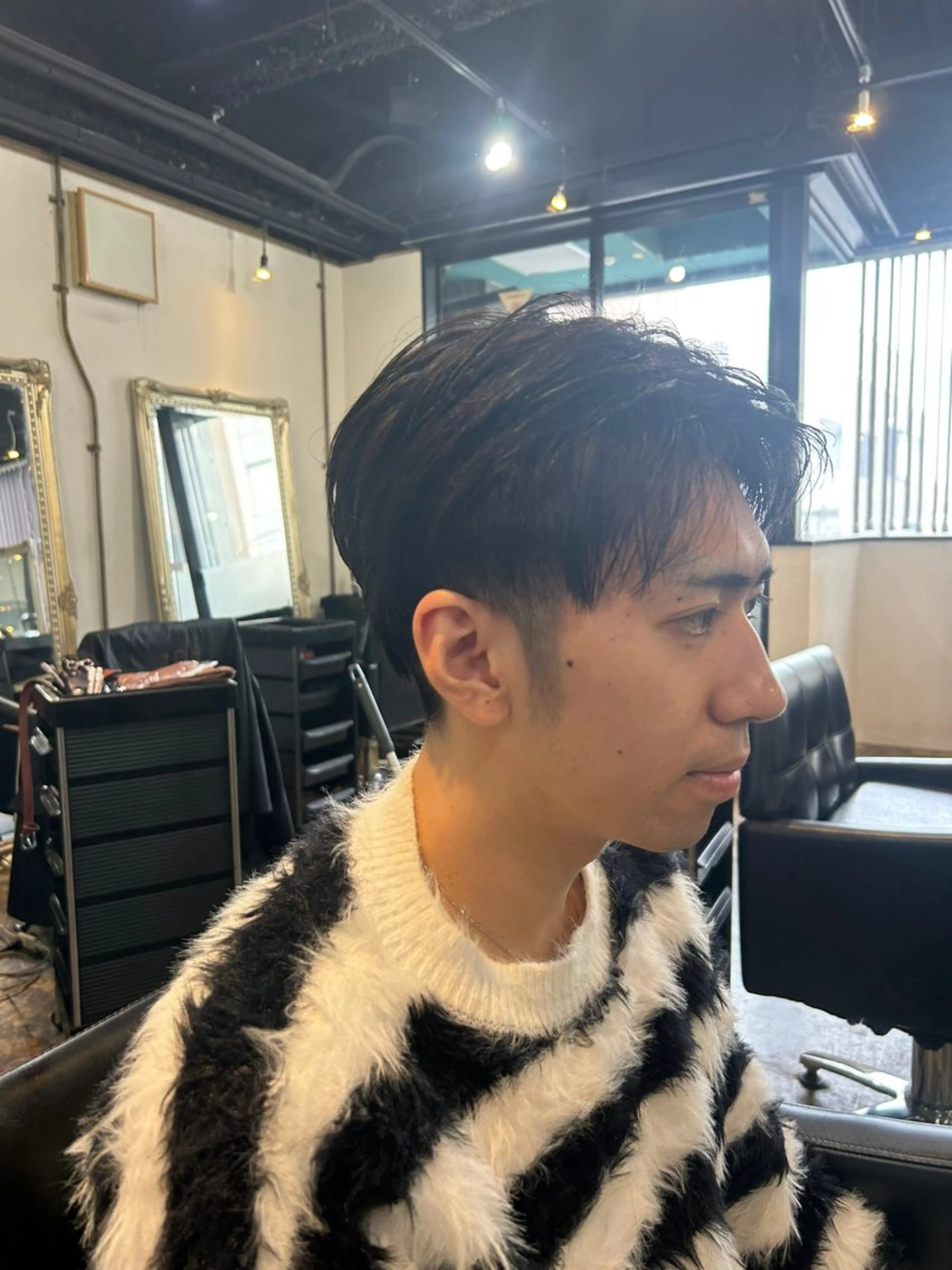 ショート メンズ カット Julia🖤 縮毛矯正🌬️🩵のヘアスタイル