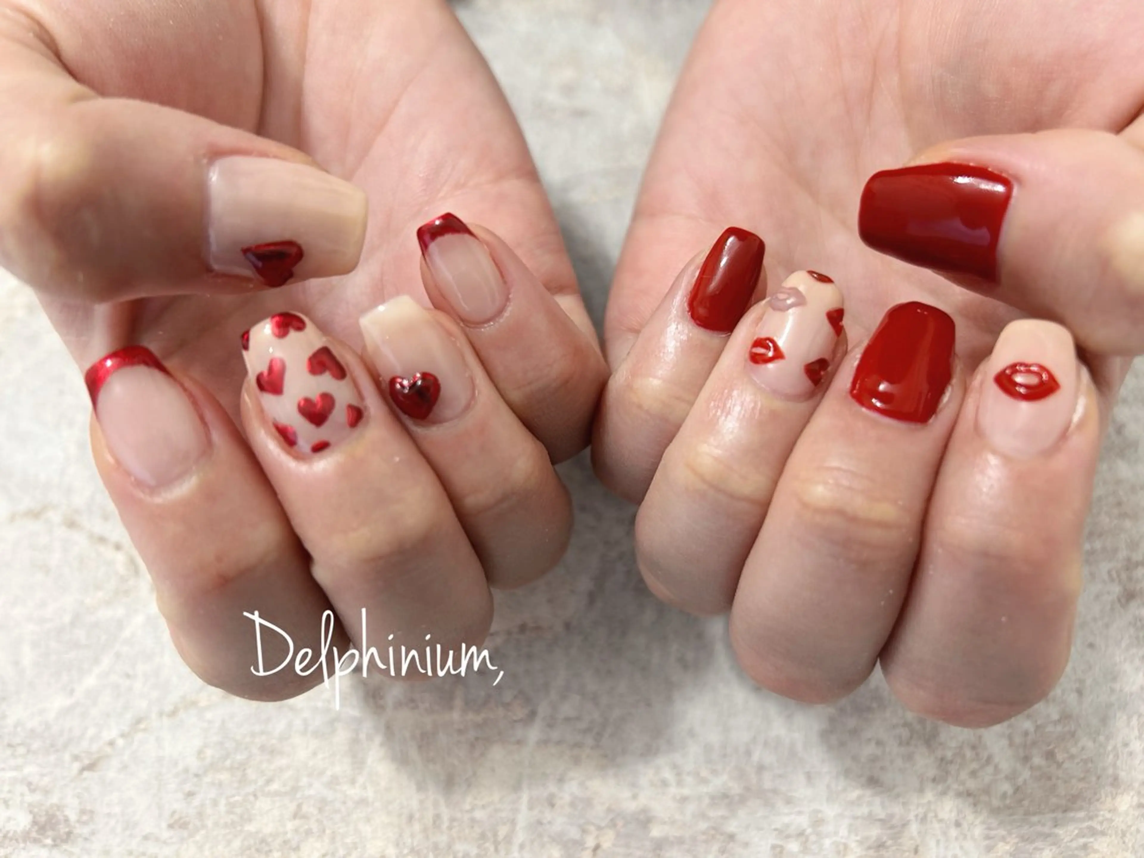 ネイル ミラーネイル 赤色 バレンタイン ハンドネイル 岡本 友恵のネイルデザイン