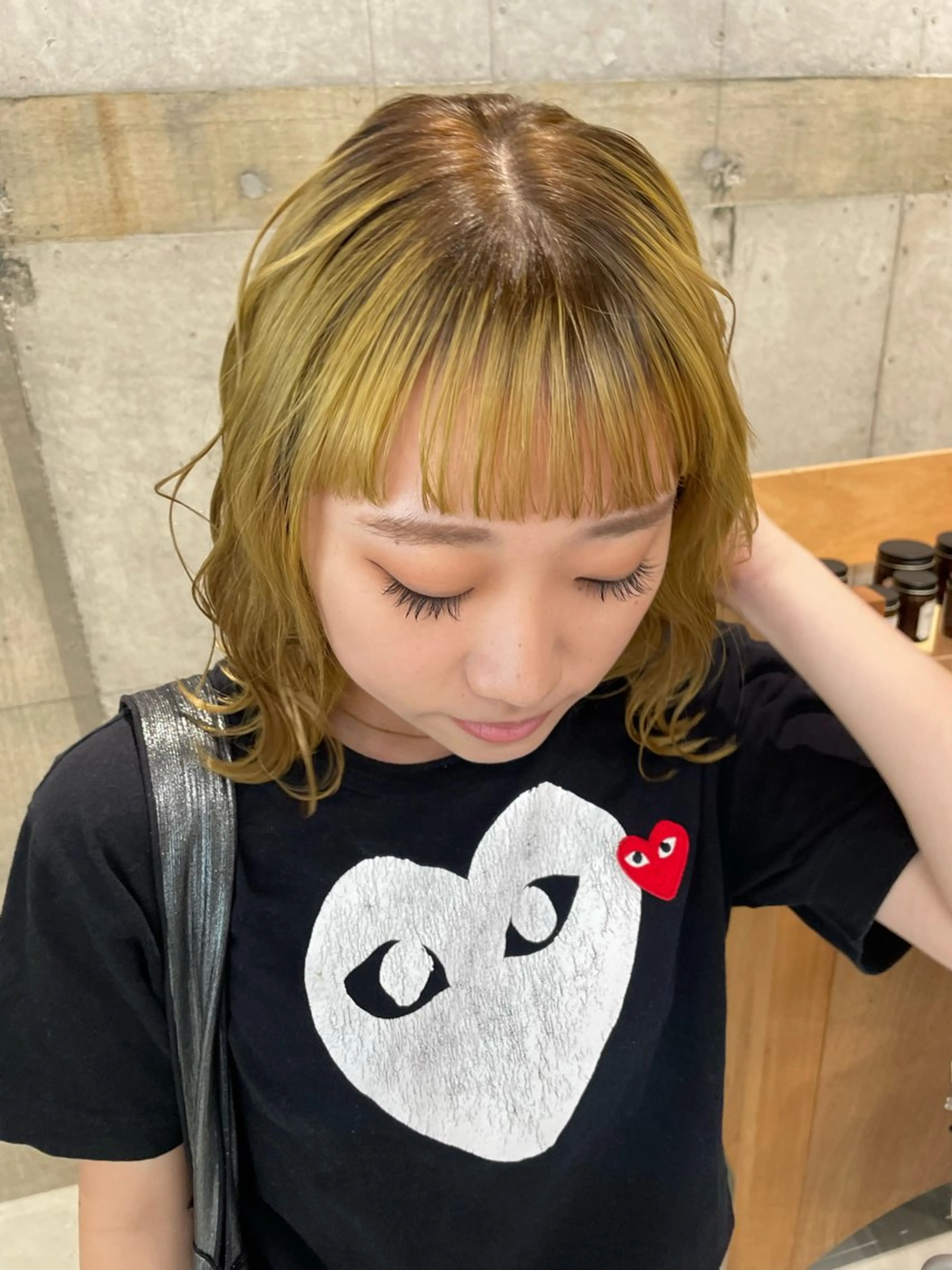 カラー wewe: momoeのヘアスタイル