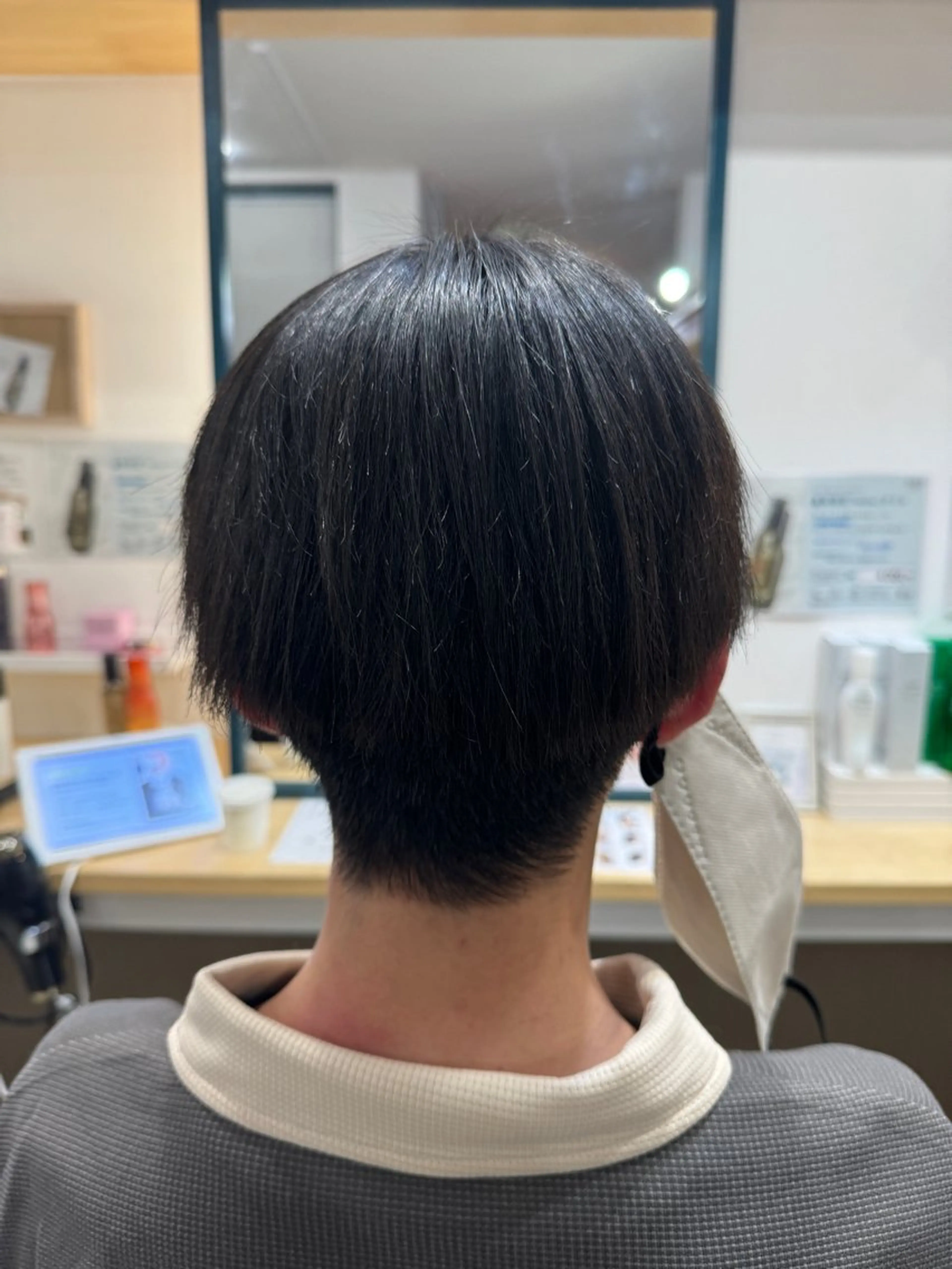 ショート 大塚 しおりのヘアスタイル