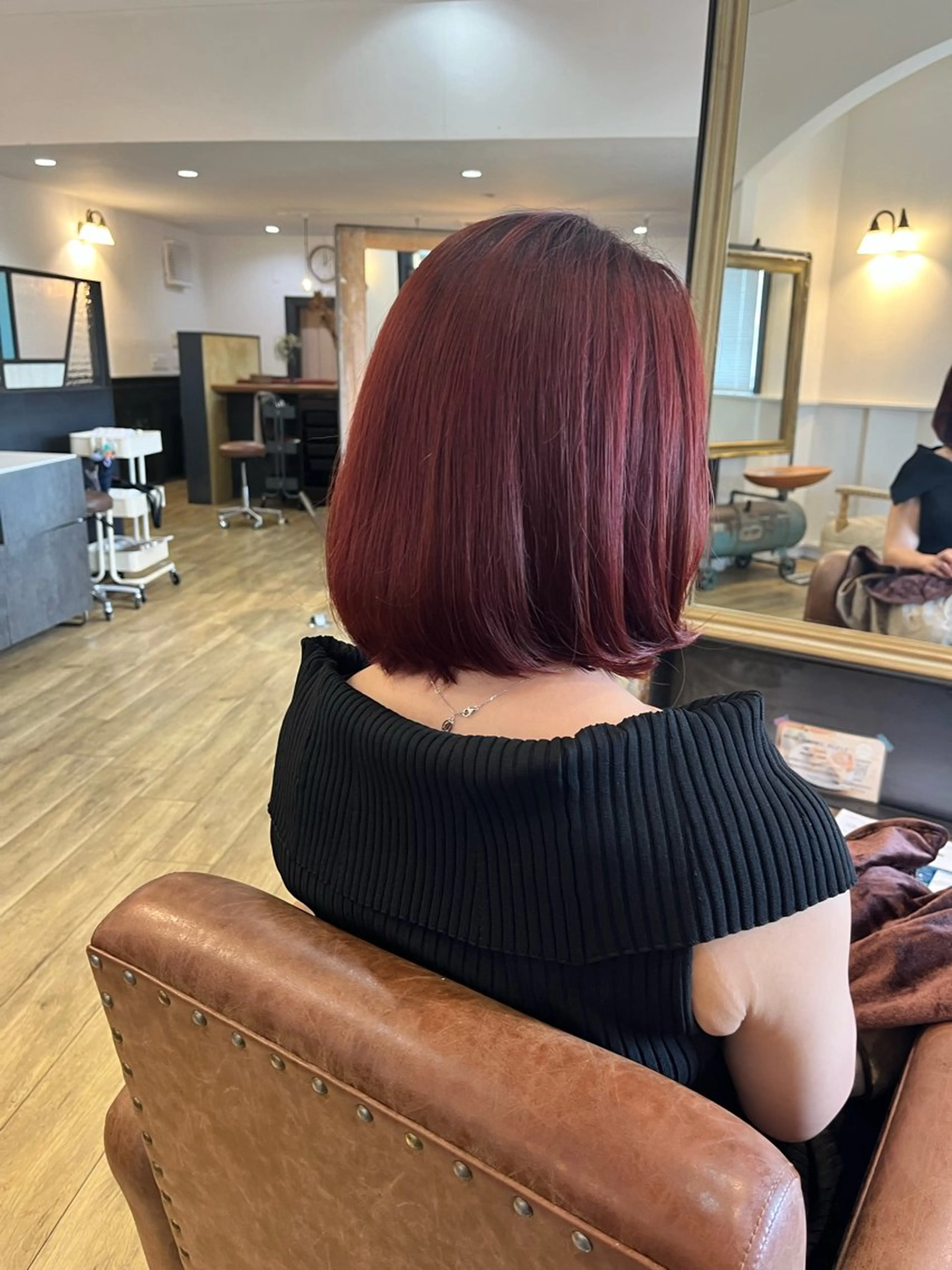 ミディアム 上坪 あずさのヘアスタイル