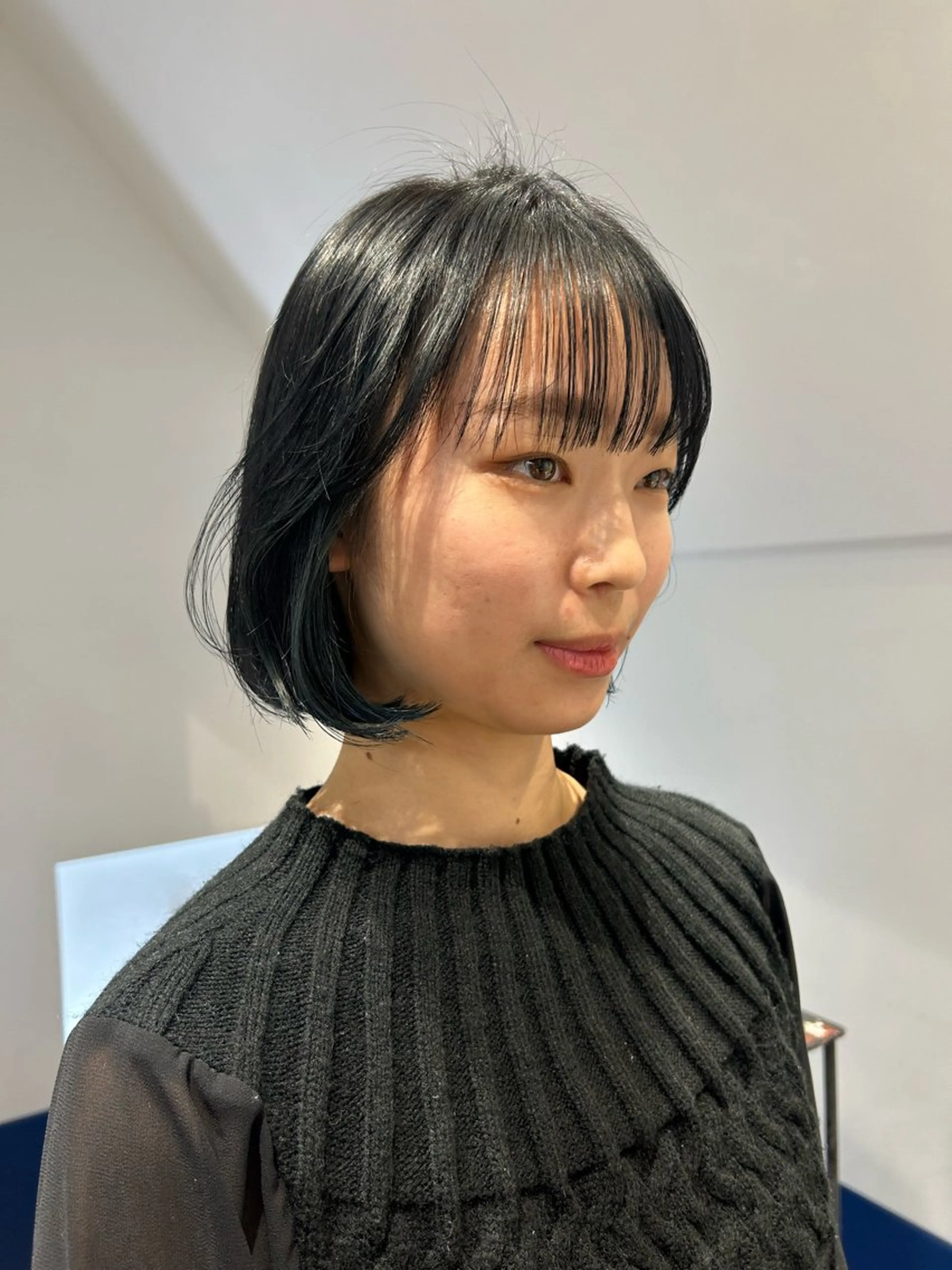 ミディアム カラー パーマ カット レイヤー/透明感/ ブリーチなし/わかなのヘアスタイル