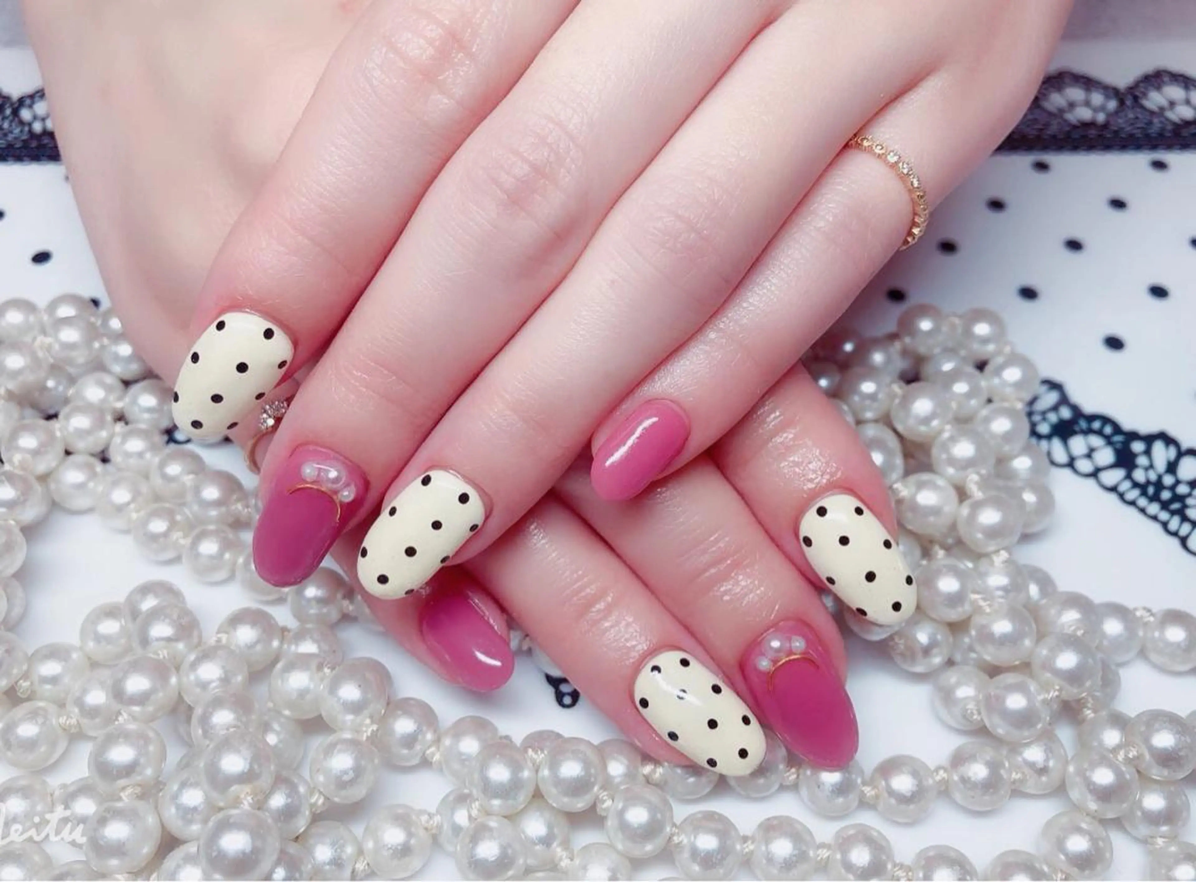 ネイル ハンドネイル マジック ミラーのネイルデザイン