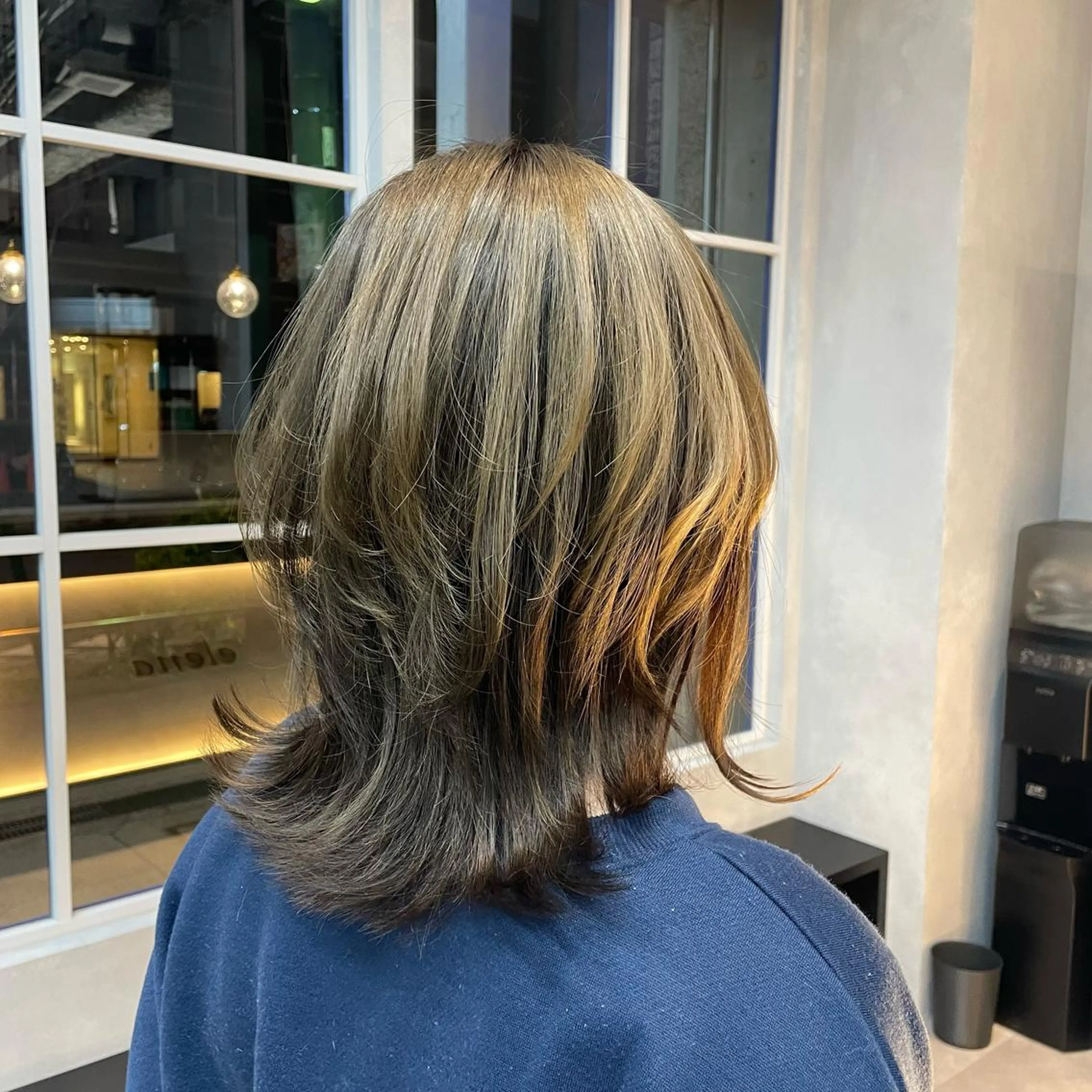 ミディアム ヘアカラー 🫧艶髪/ブリーチ 🐳honami🫧のヘアスタイル