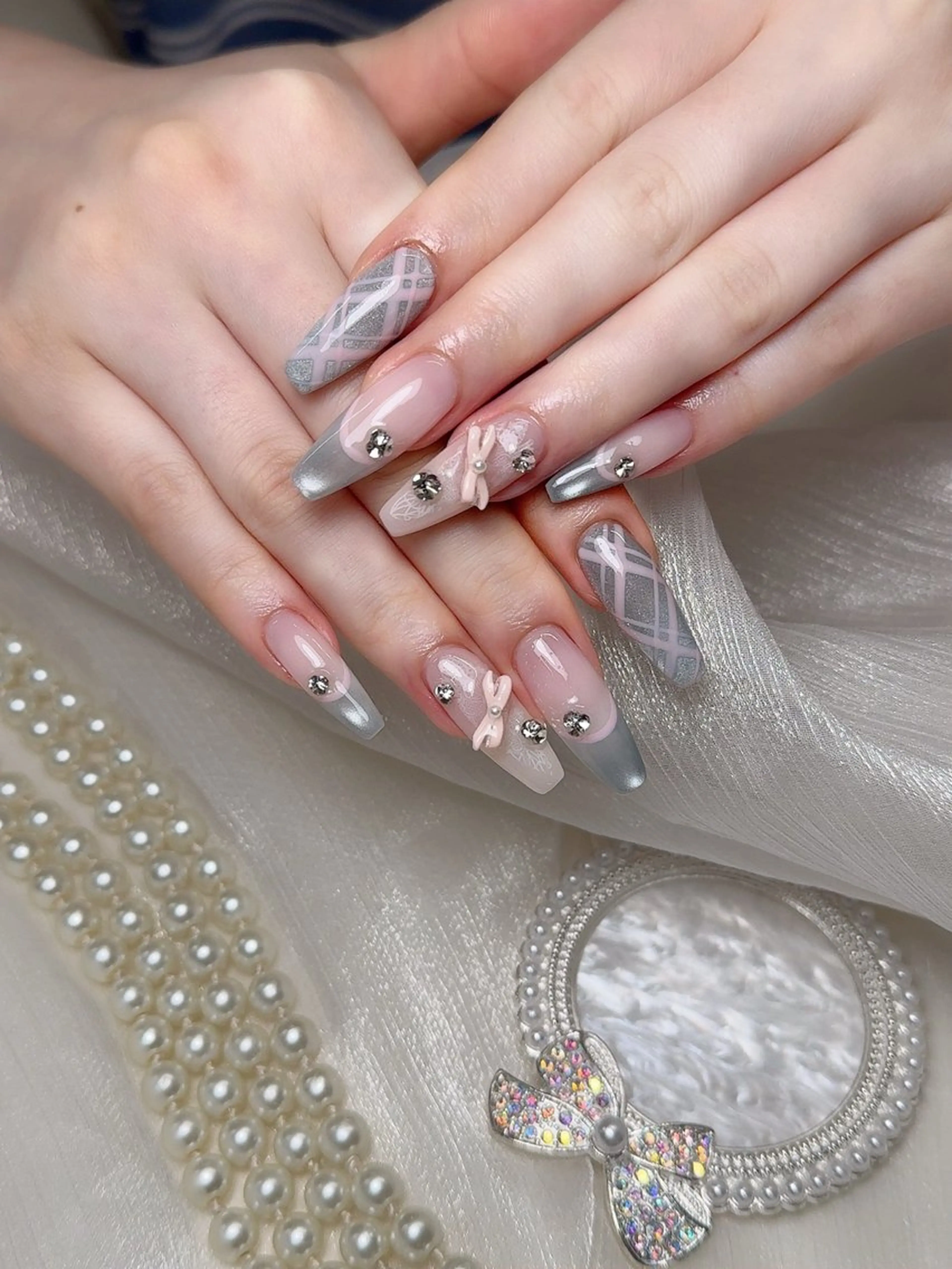 ネイル ハンドネイル ENsalon akiのネイルデザイン