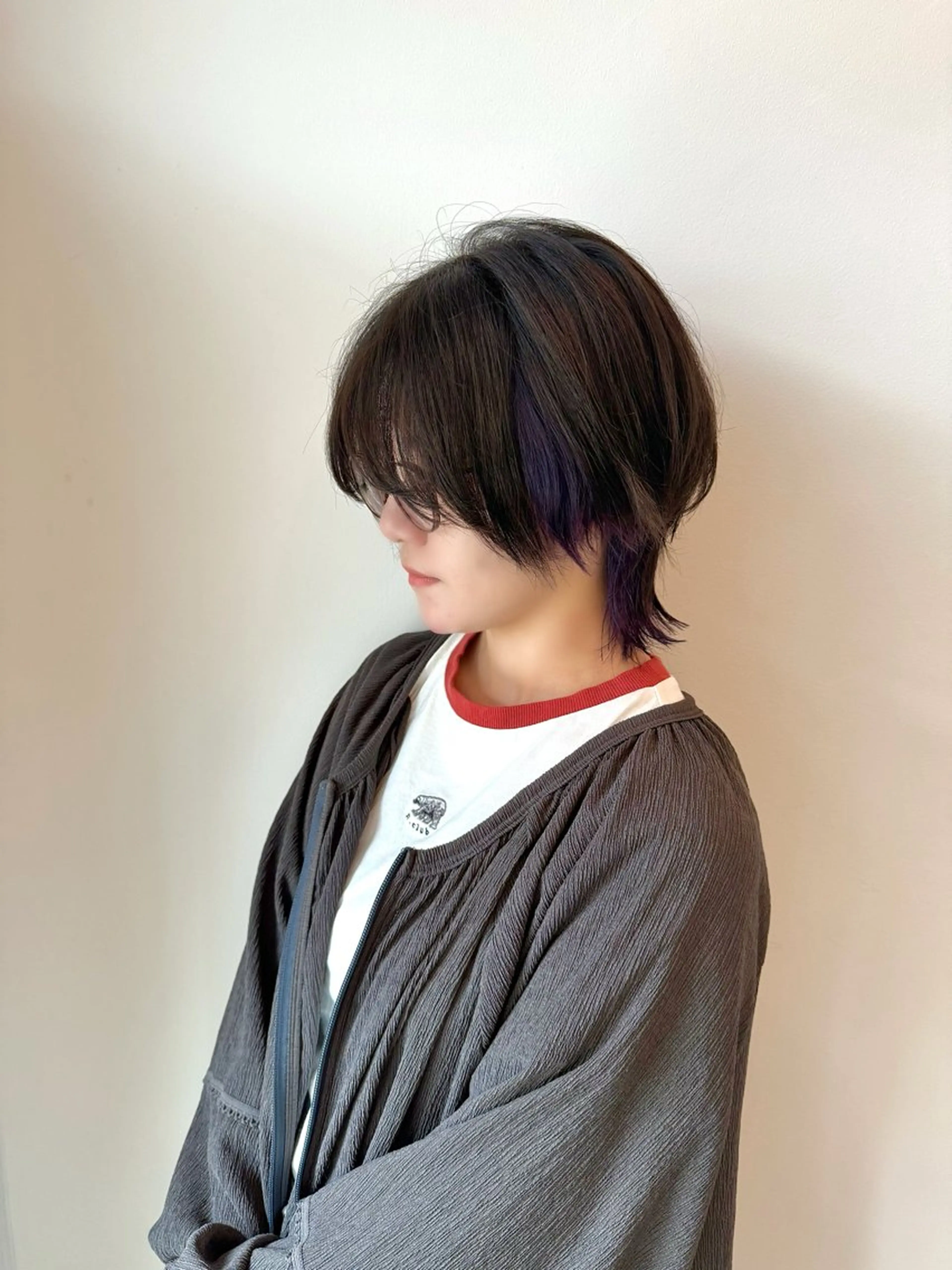 ショート カラー パープルカラー ショートヘア ウルフカット カット ヘアカラー フラム所属・WATANABE MISAKIのヘアスタイル