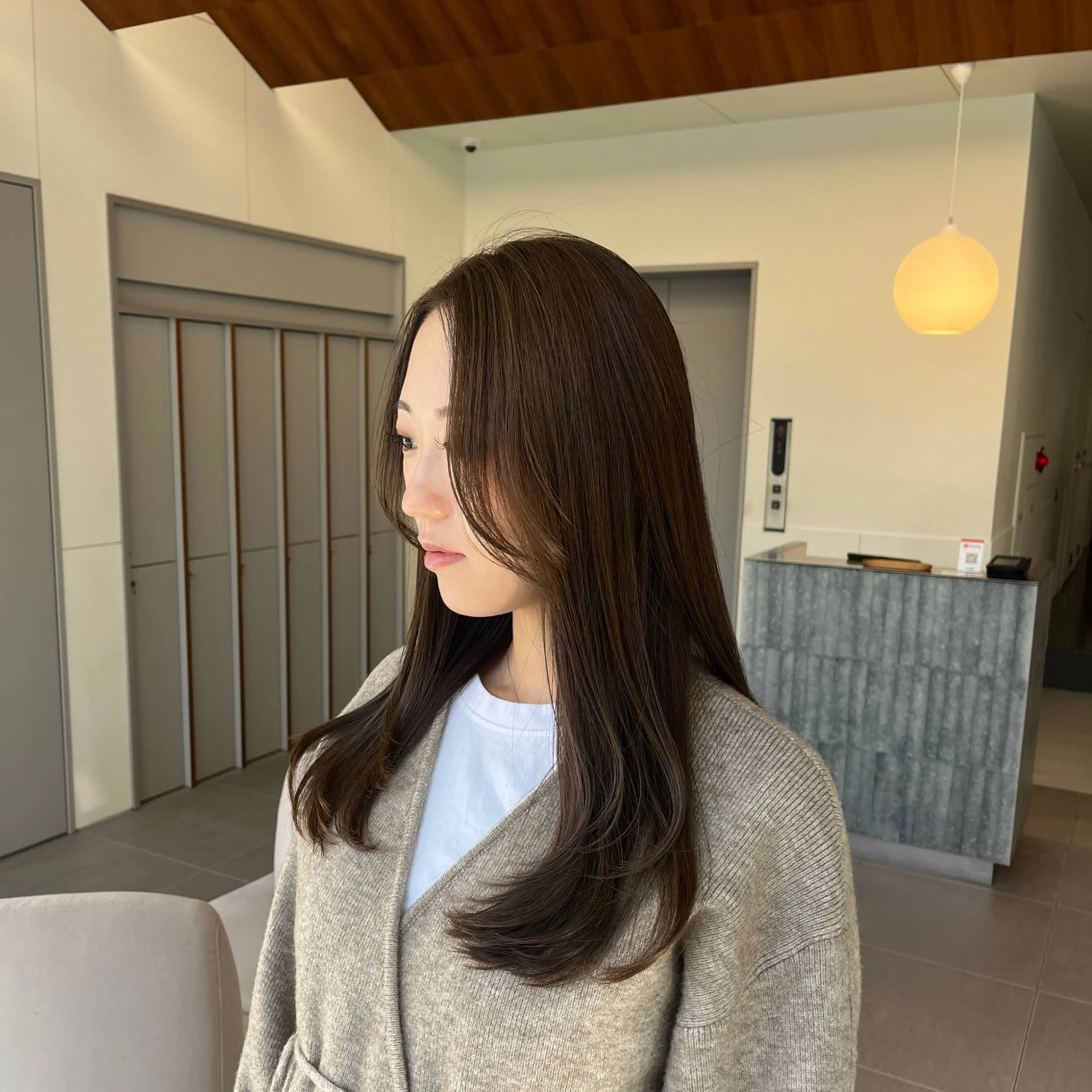 ロング カラー ベージュカラー ブリーチ 透明感カラー ダブルカラー トリートメント カット ヘアカラー トリートメント 髪質改善カラー/ボブ 🌻Mutsumiのヘアスタイル