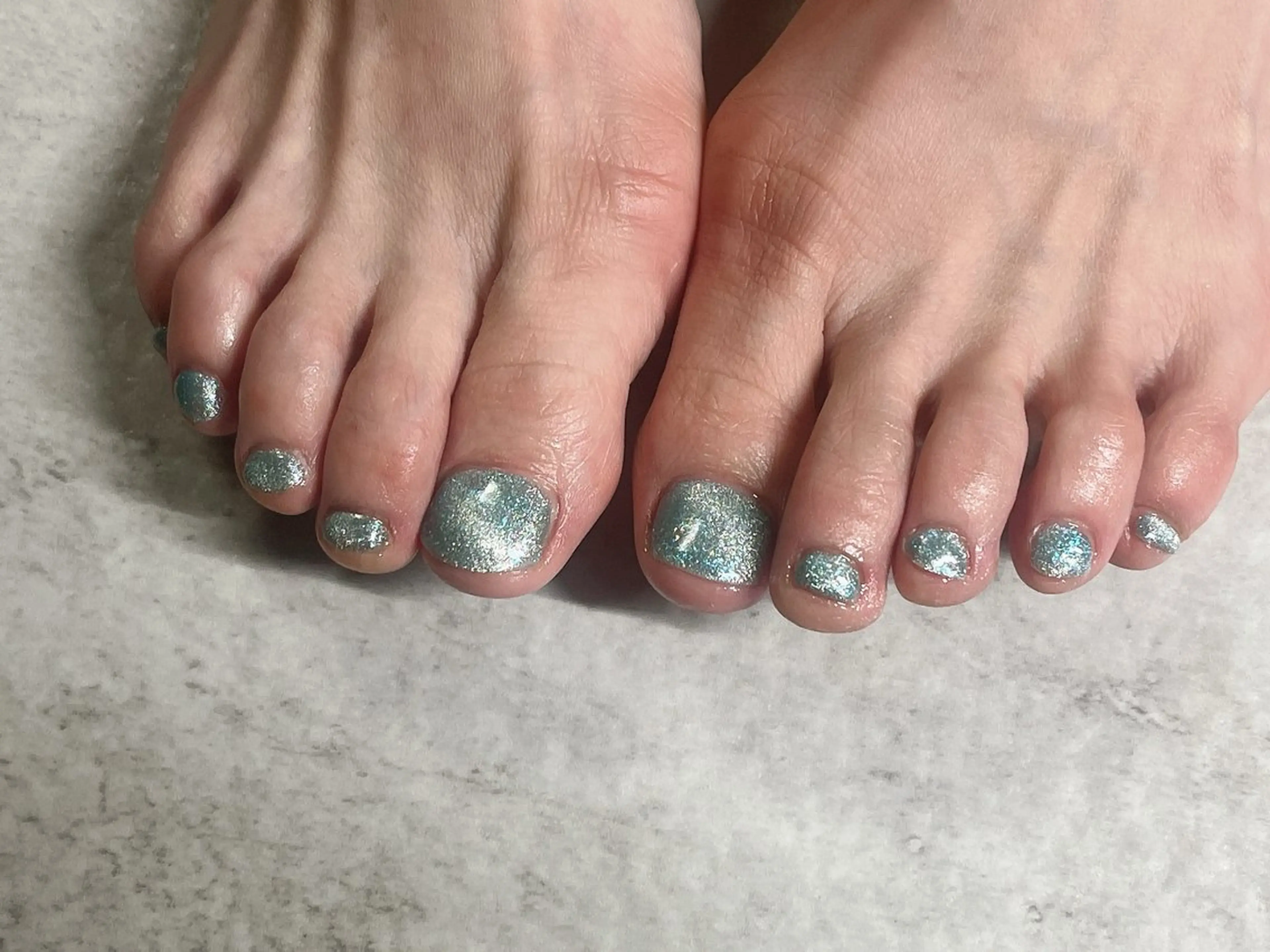 ネイル フットネイル Regene ARAKIのネイルデザイン