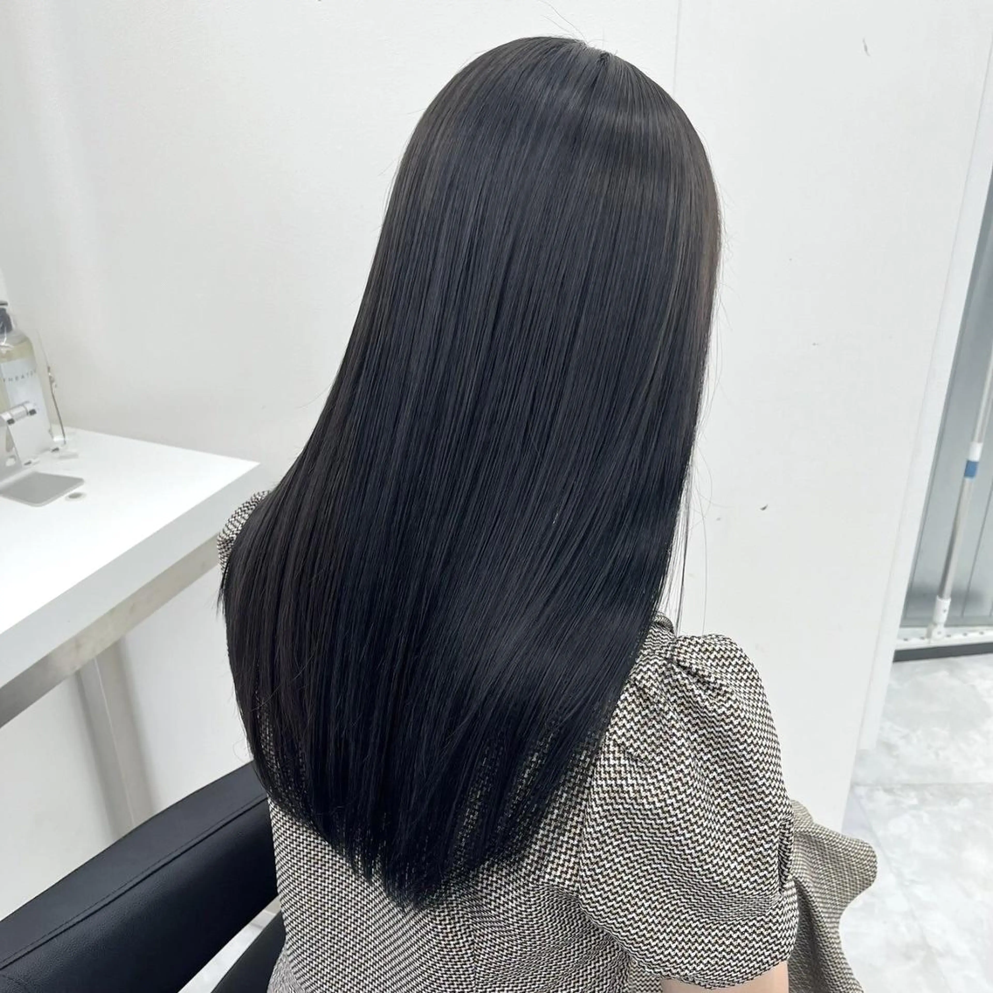 🇰🇷韓国風うる艶ストレート🇰🇷メンテナンスカット＋縮毛矯正🪽の写真