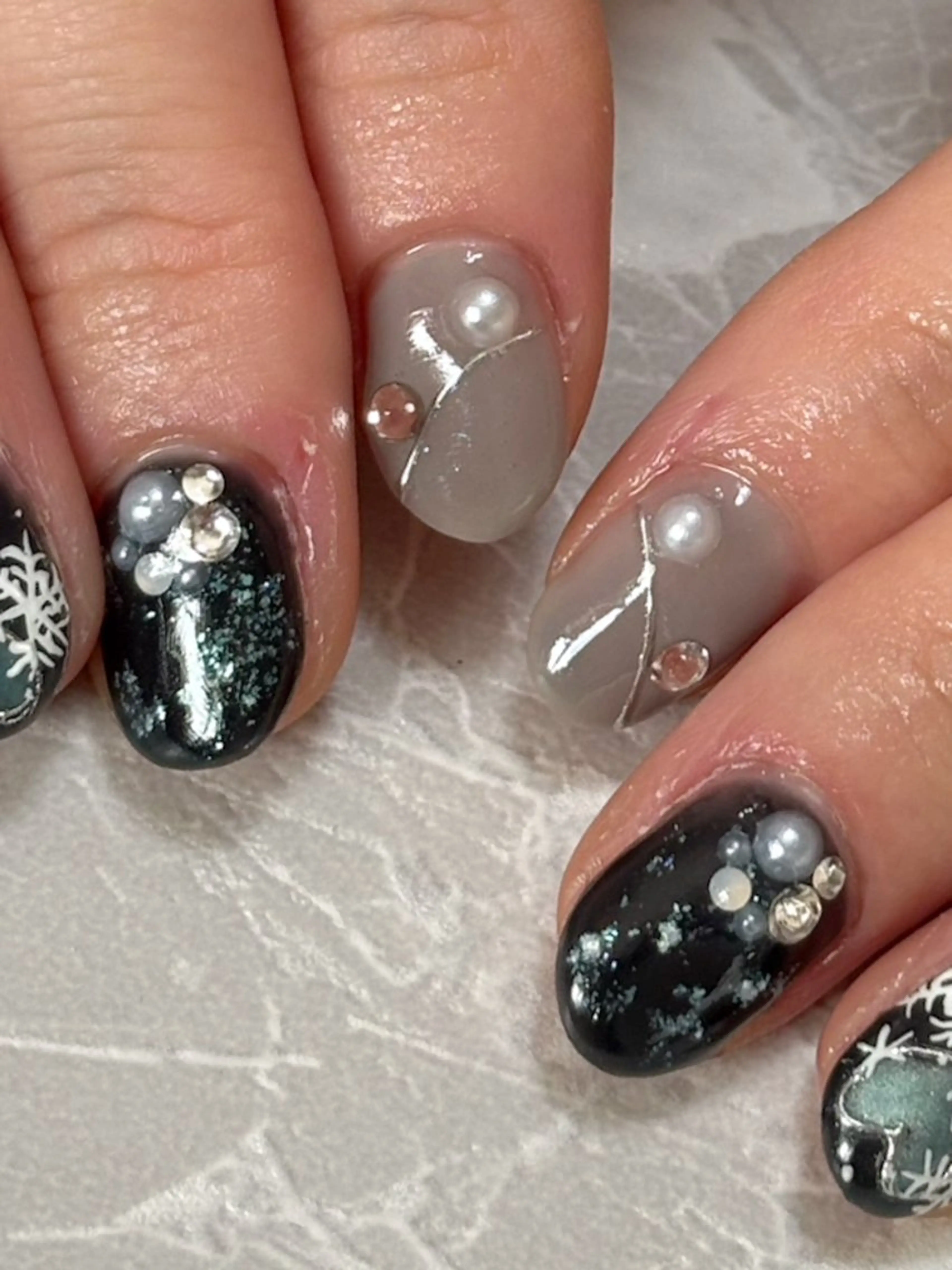 ネイル 冬ネイル ハンドネイル 茂野 恵のネイルデザイン