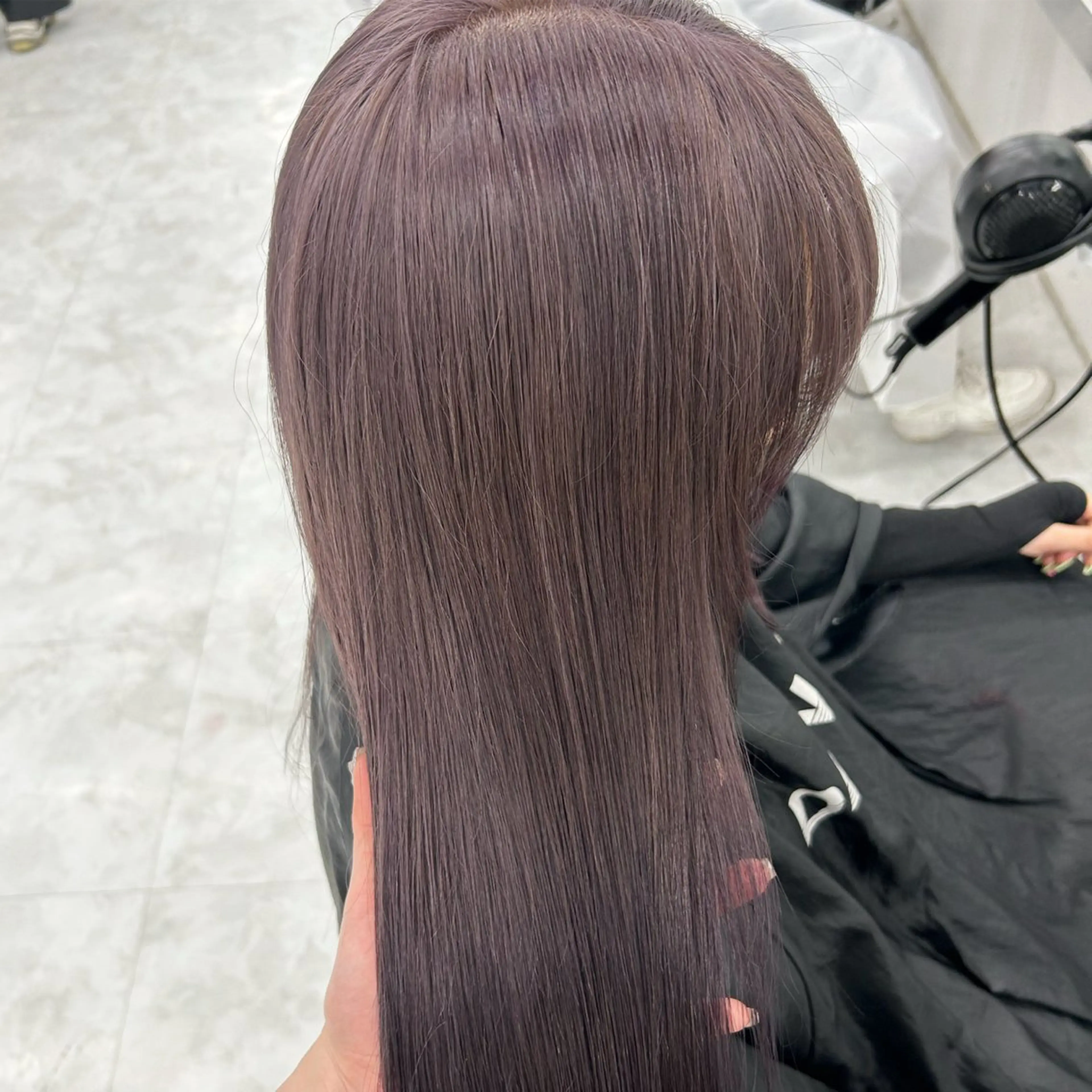 セミロング 淡色ラベンダー♡ ニーナ🎀🦙のヘアスタイル