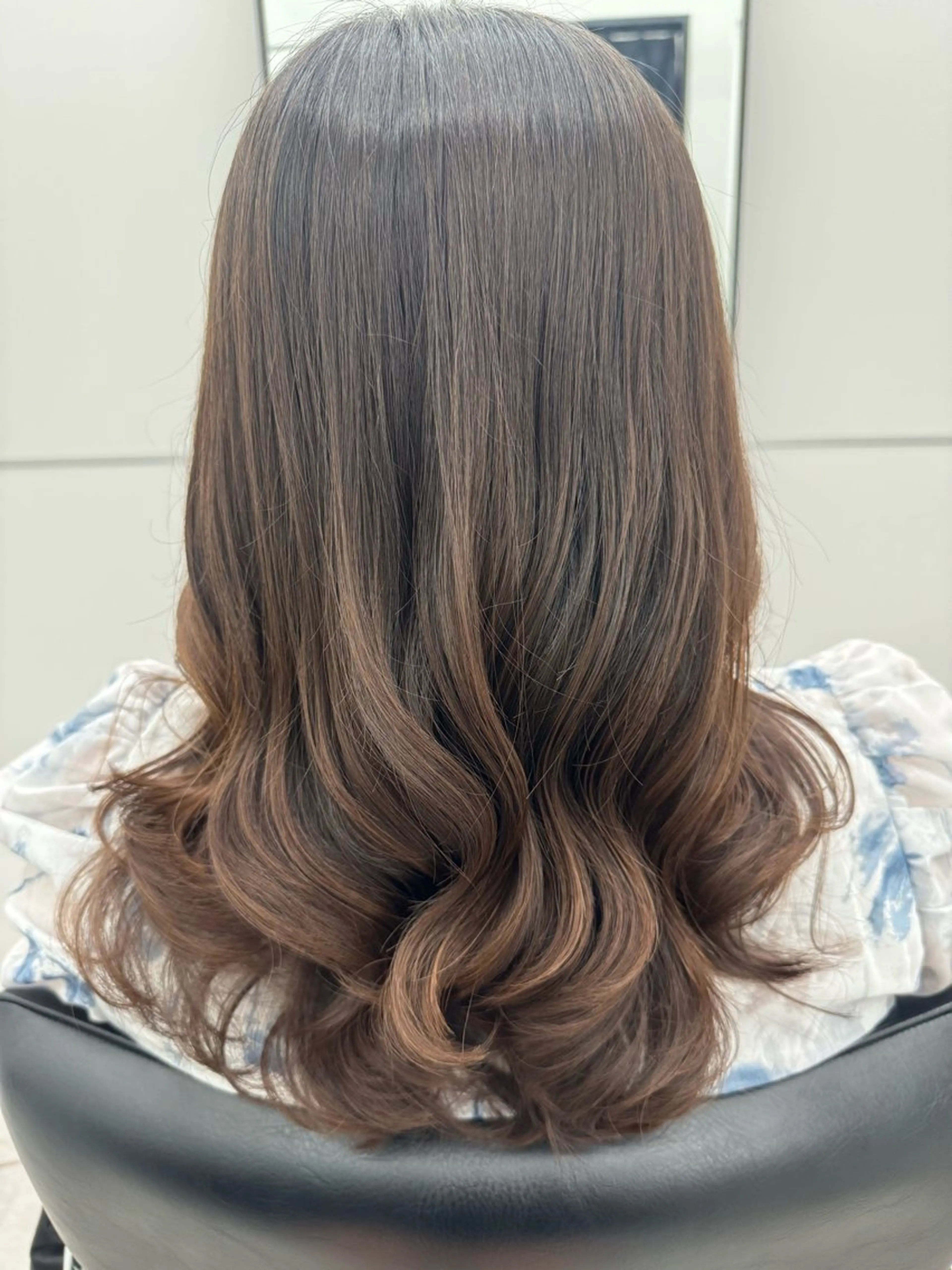 セミロング パーマ カット パーマ デジタルパーマ🫧 韓国風ヘア🫧サクラのヘアスタイル