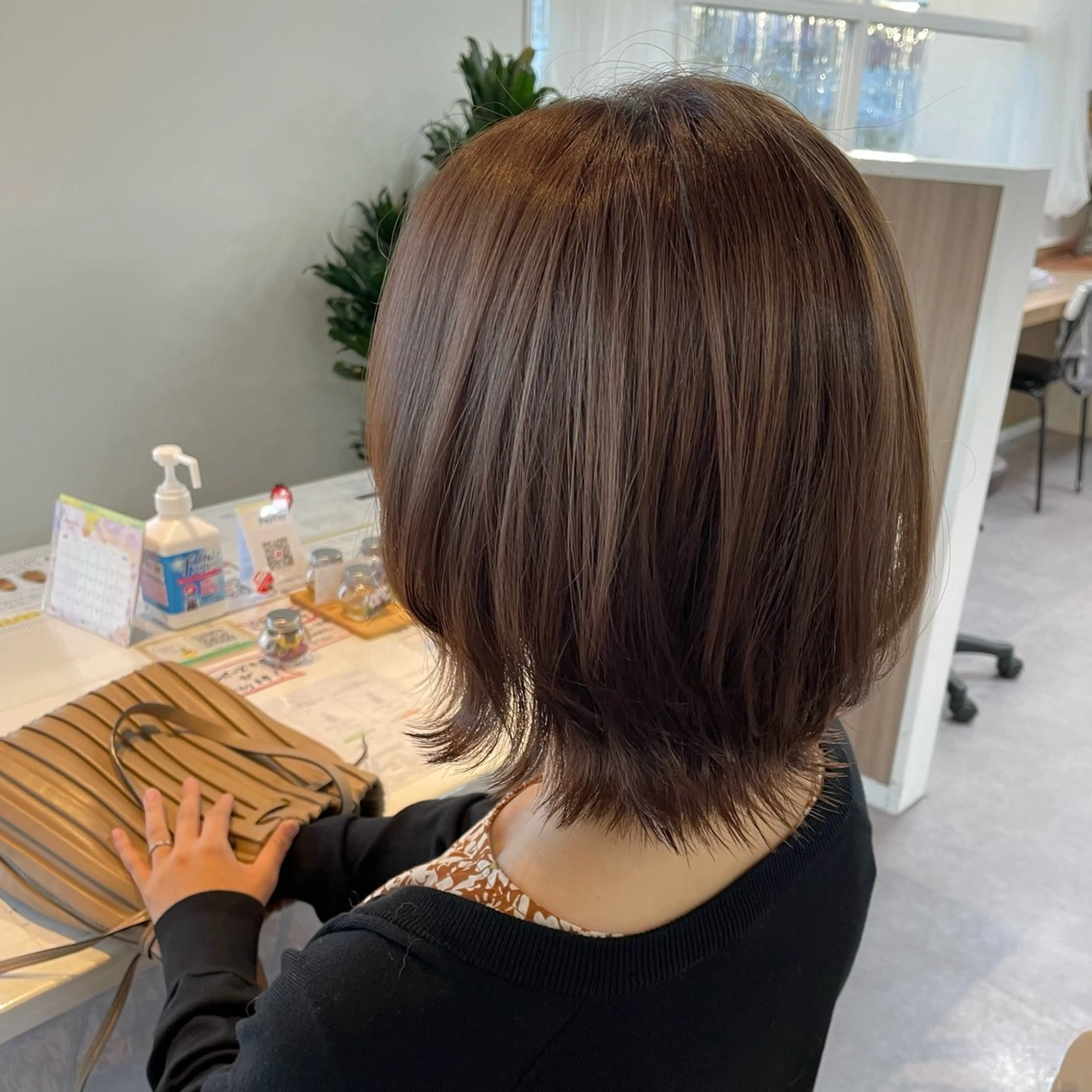 ショート 飯島 成美のヘアスタイル