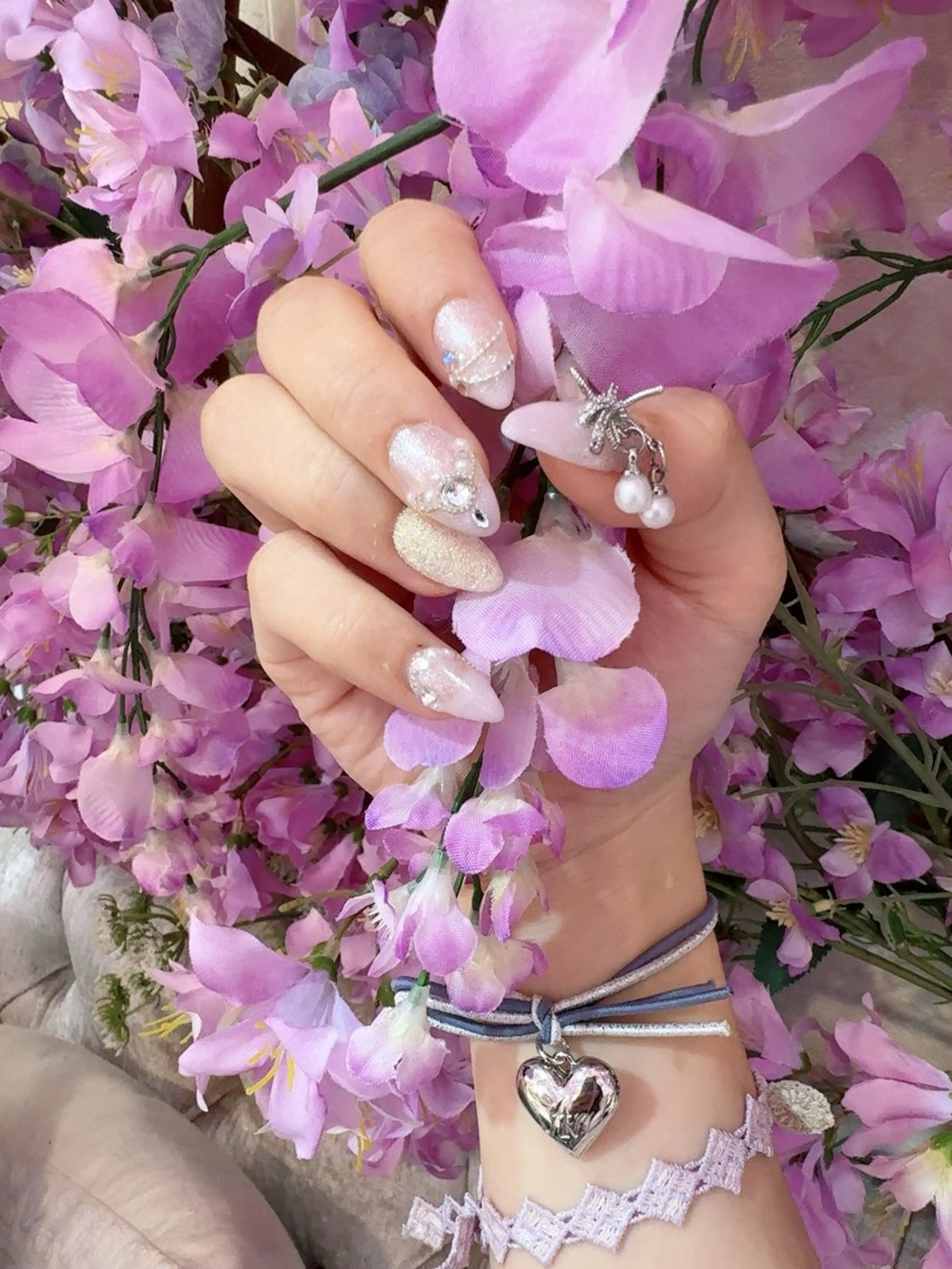 ネイル 佐藤 桃菜のネイルデザイン