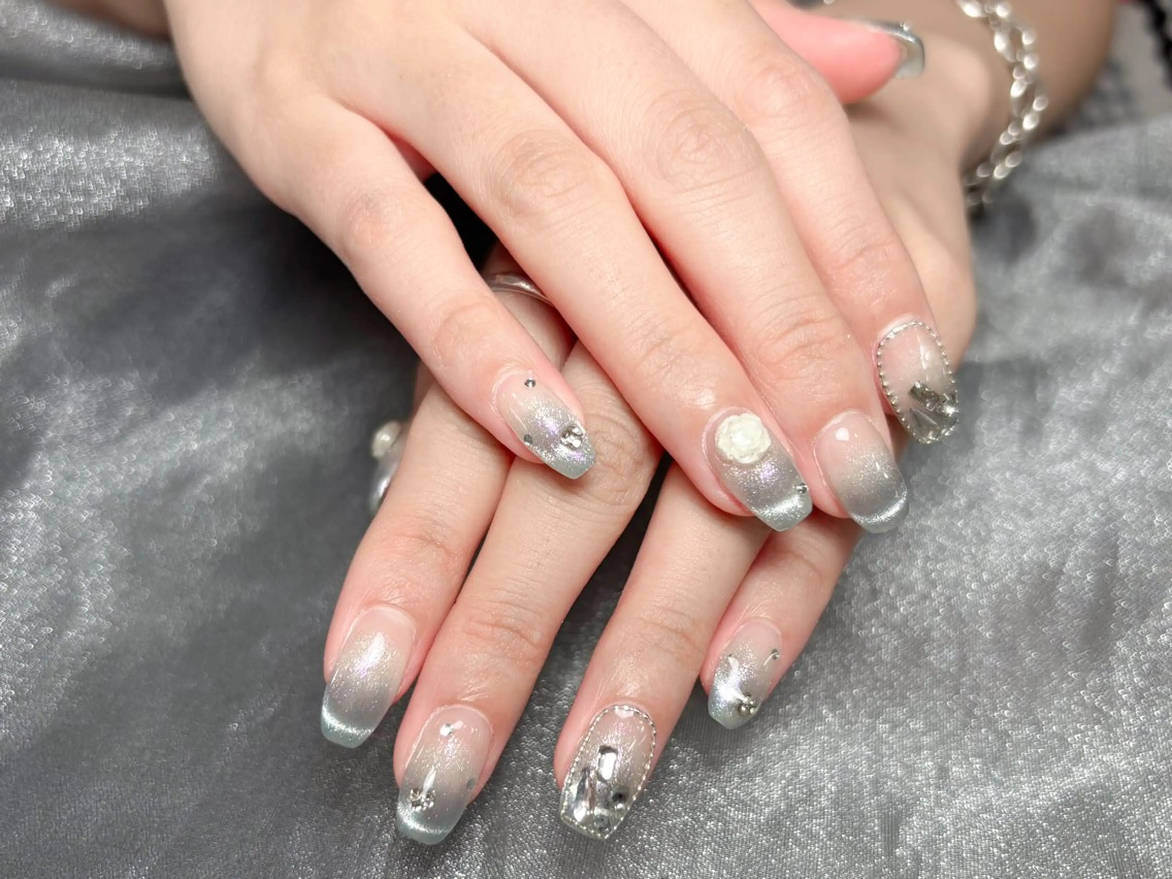 ネイル ハンドネイル H3 Nail Tsuki🦋💙のネイルデザイン