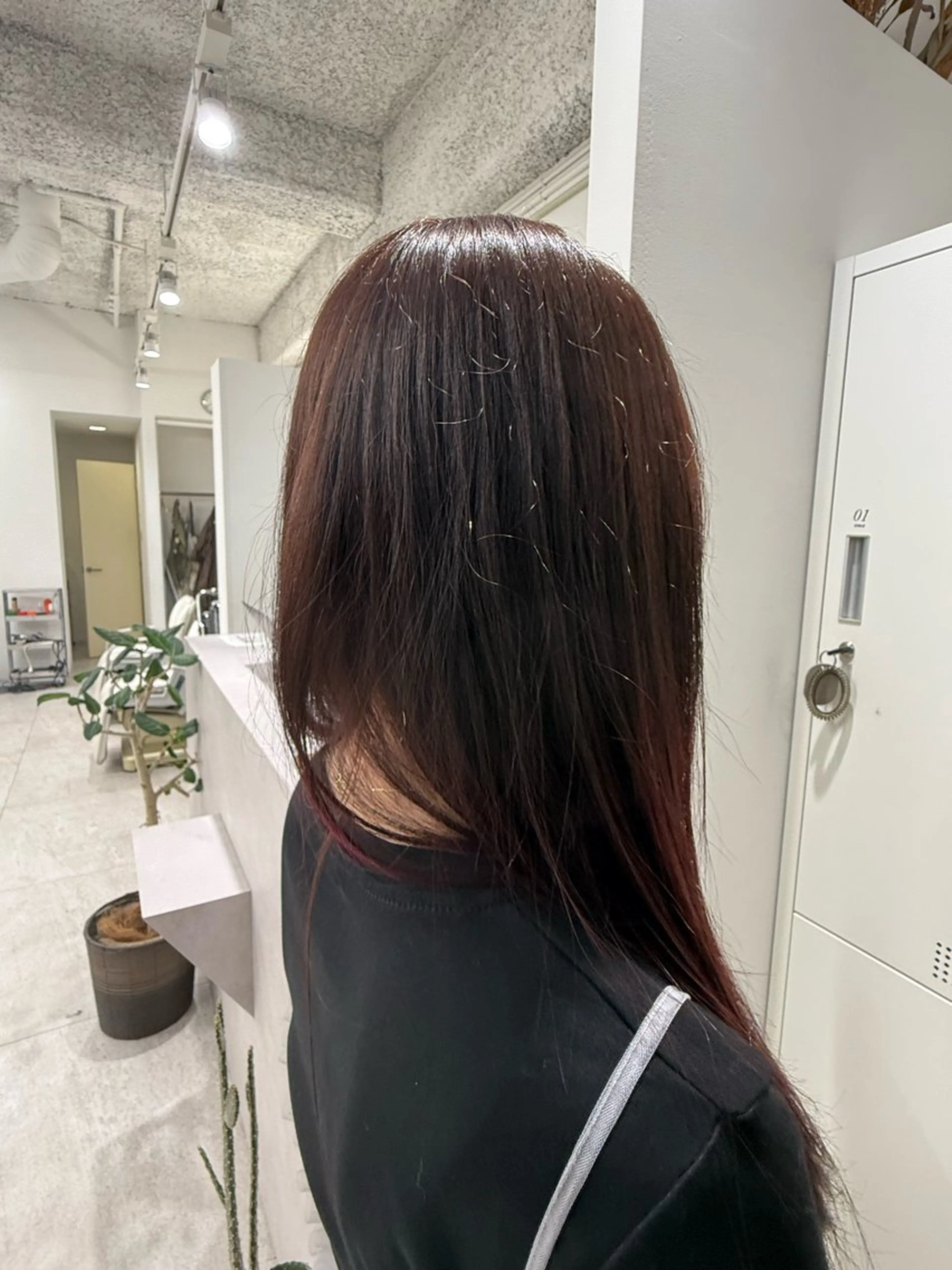 ロング カラー ピンクカラー ヘアカラー 沖部 蓮のヘアスタイル