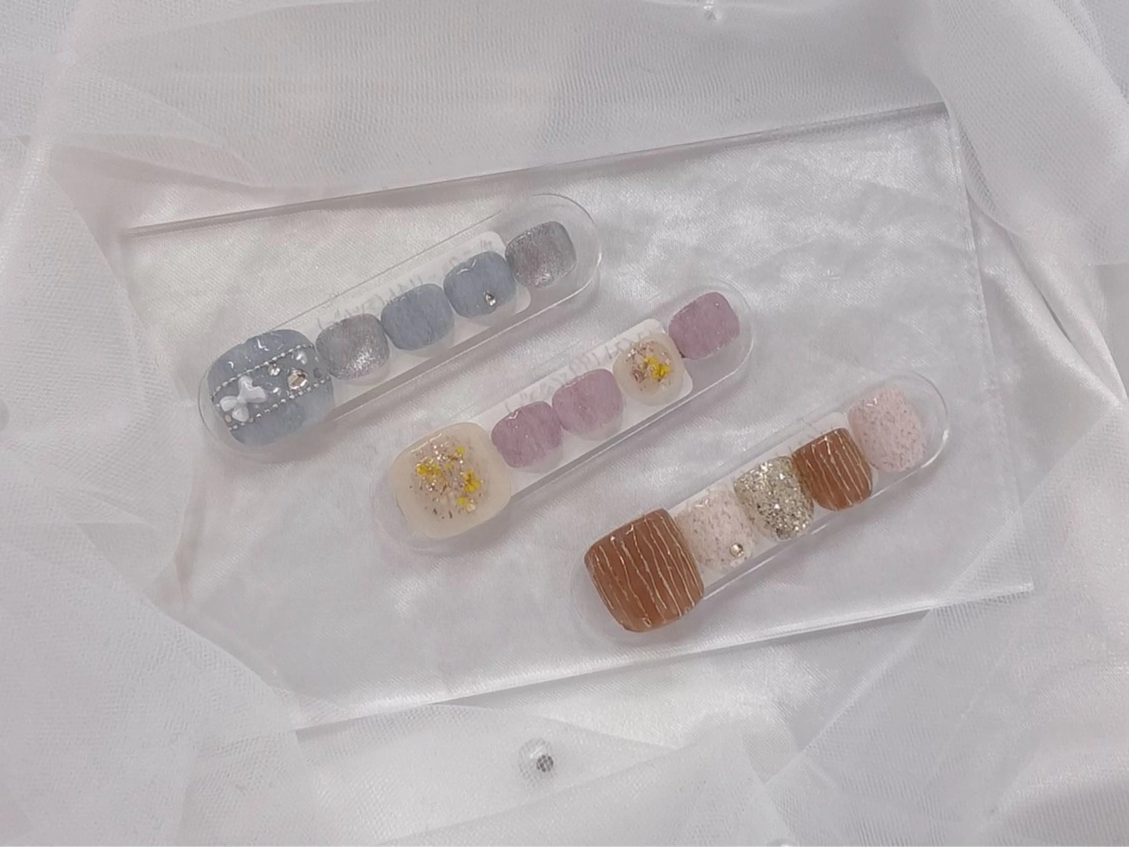 ネイル フットネイル Regene NIHEIのネイルデザイン