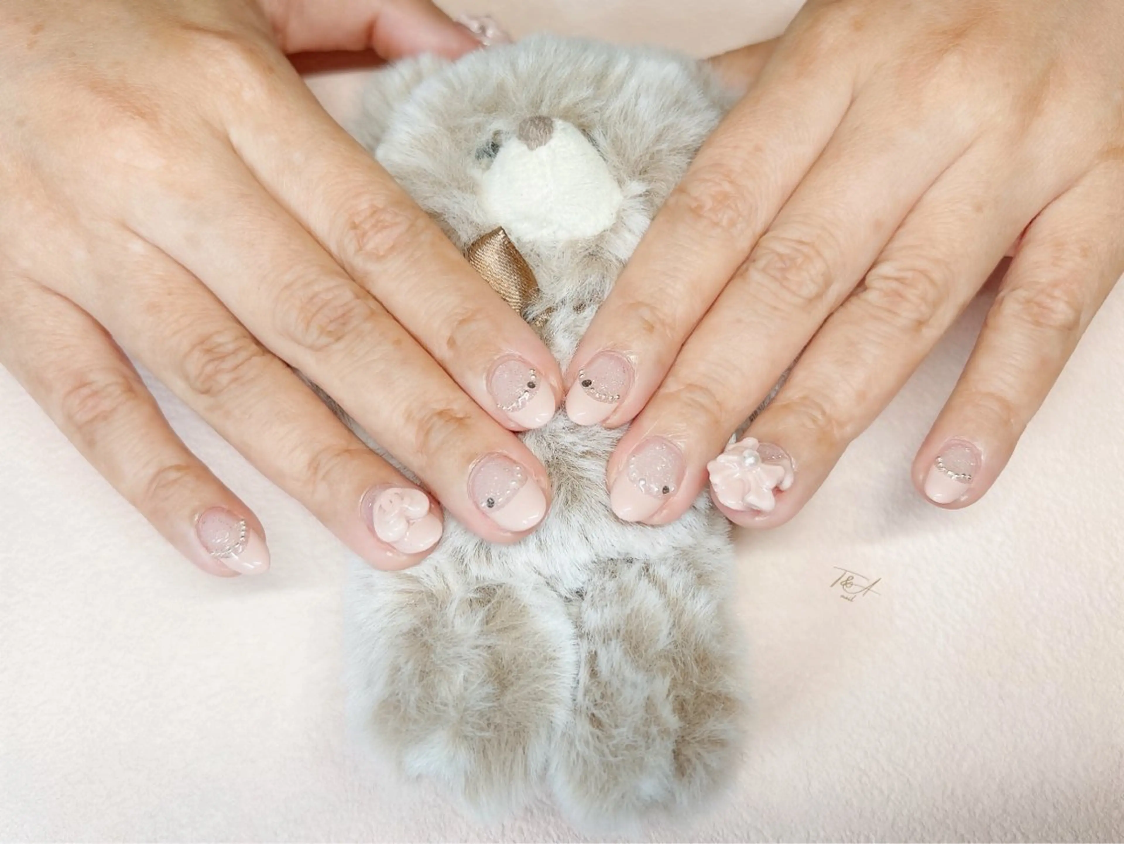ネイル フレンチネイル ジェルネイル ハート ピンク スカルプネイル T&A nailのネイルデザイン