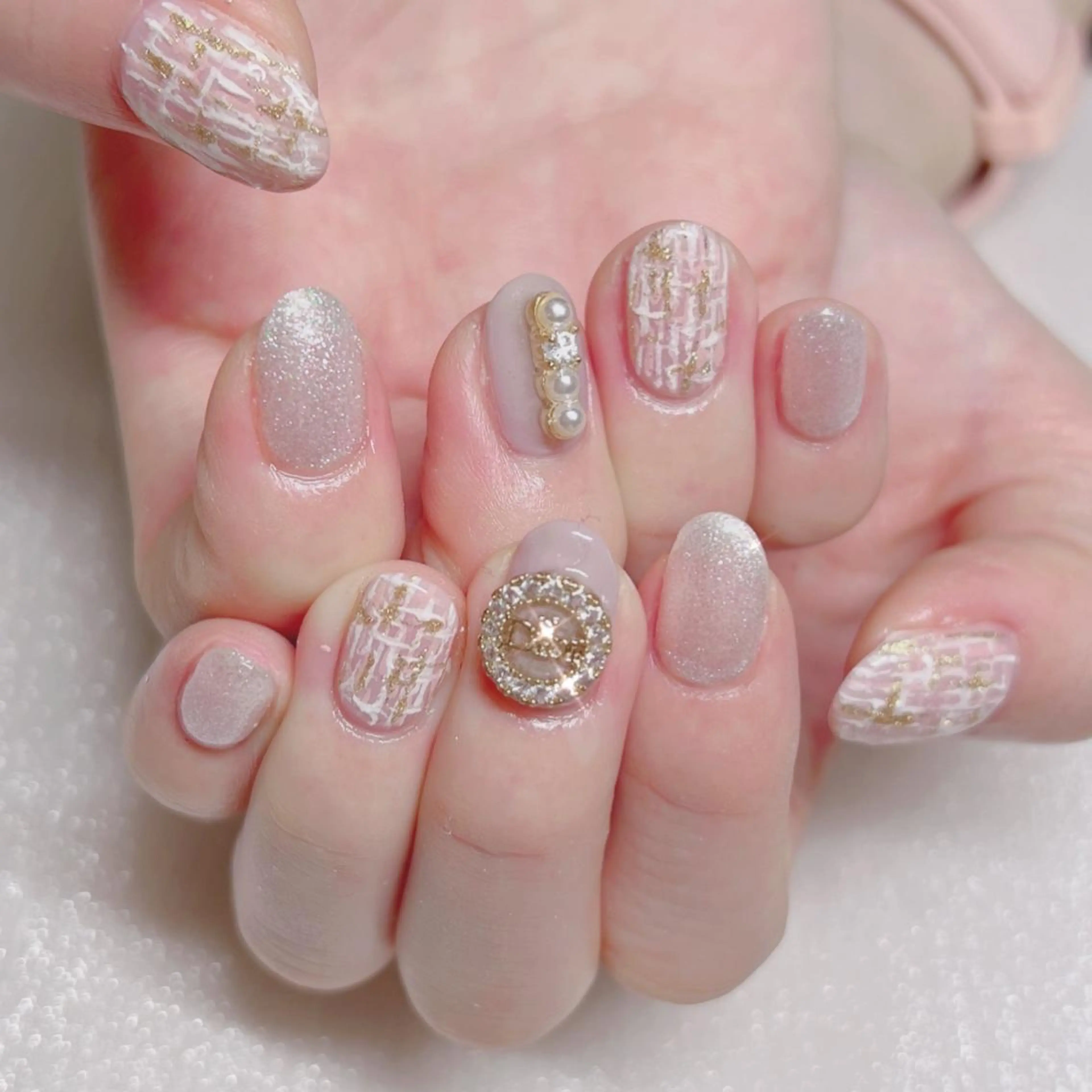 ネイル オーロラネイル フットネイル フレンチネイル ジェルネイル 韓国ネイル ハンドネイル ハンドケア 【ENサロン】 Rei🎀Nailのネイルデザイン