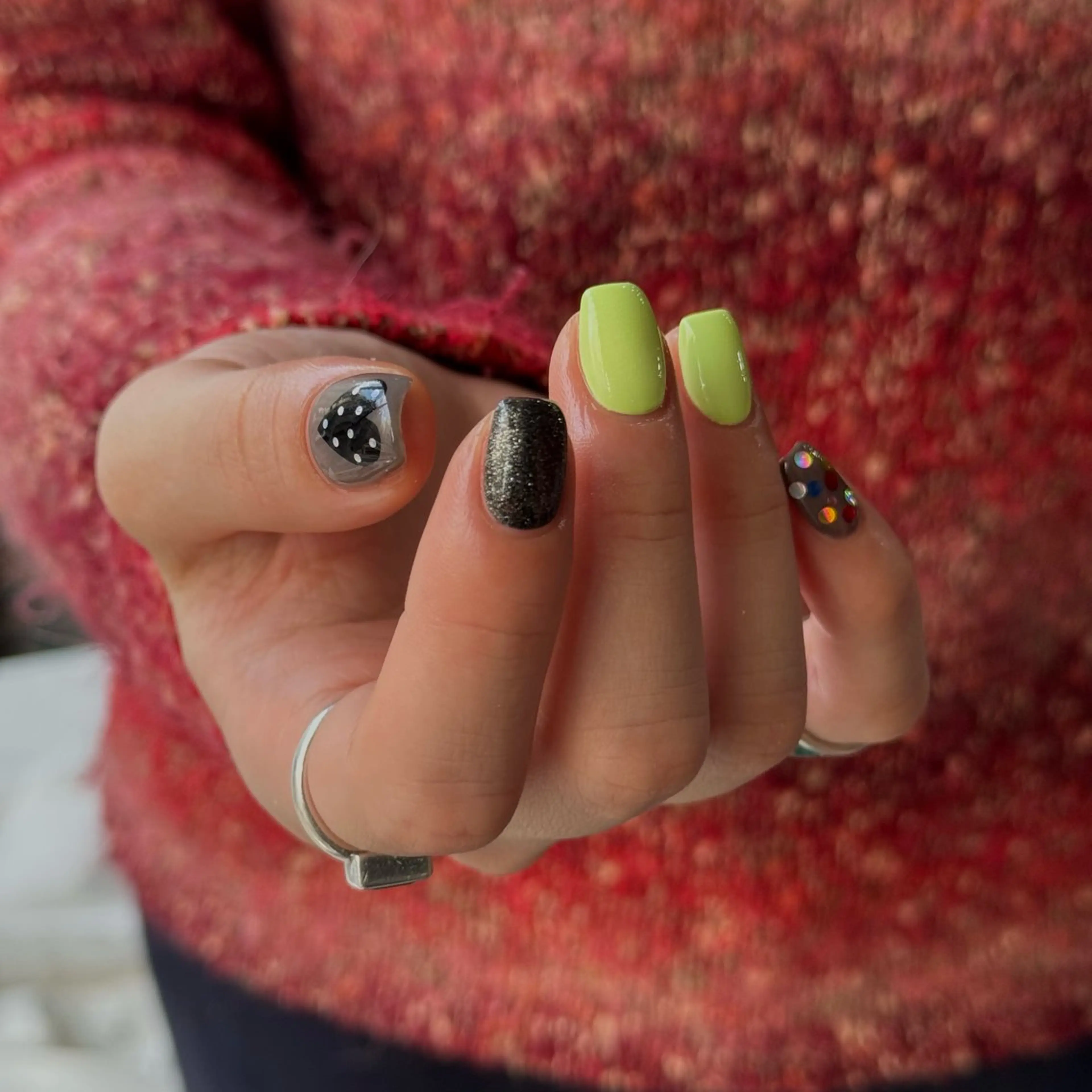 ネイル アートネイル ハンドネイル new.ed/ staffのネイルデザイン