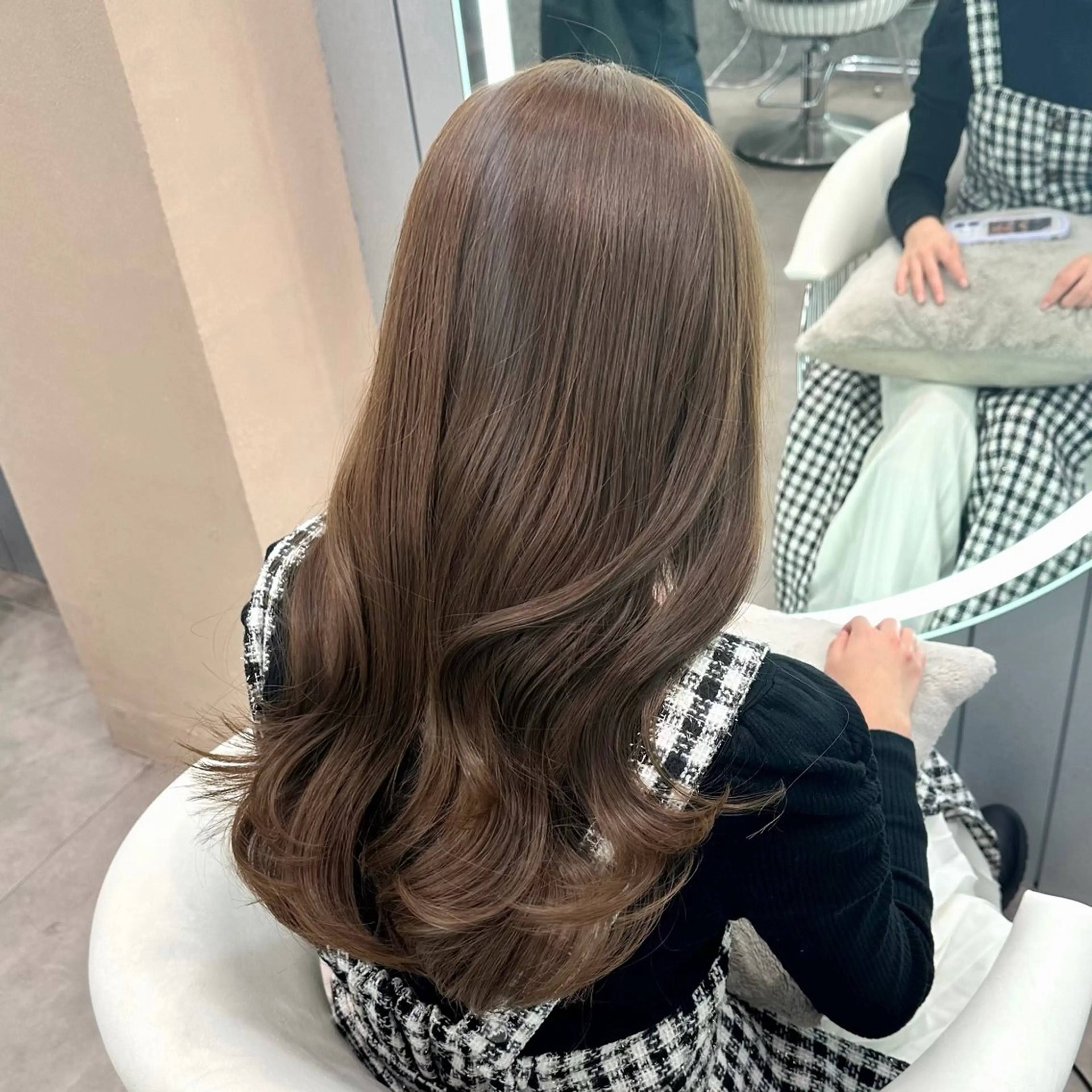 セミロング カラー ヘアアレンジ カット ヘアカラー トリートメント ブリーチなしW🎀 髪質改善／はのんのヘアスタイル