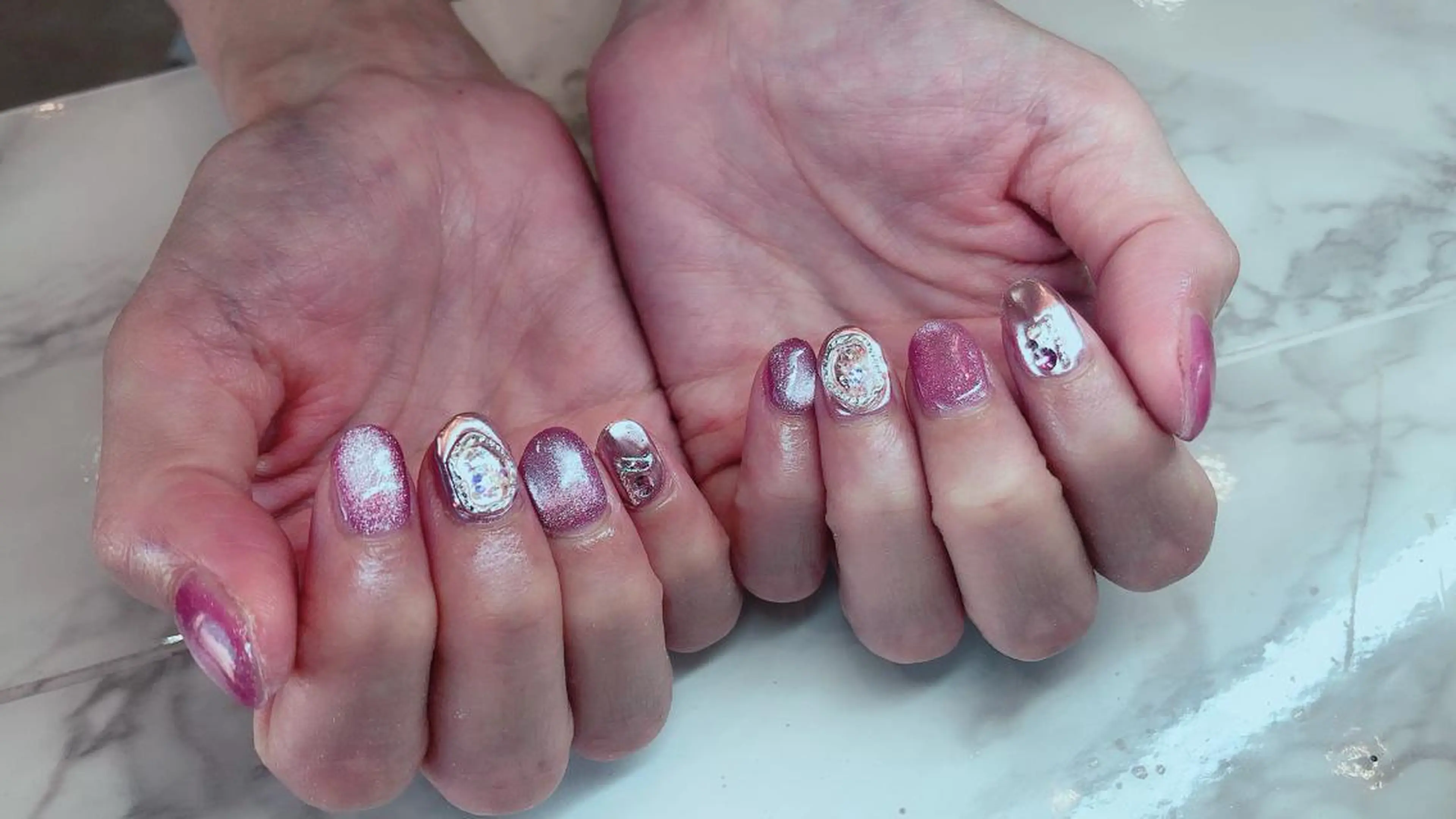 ネイル noix nail &eyeのネイルデザイン