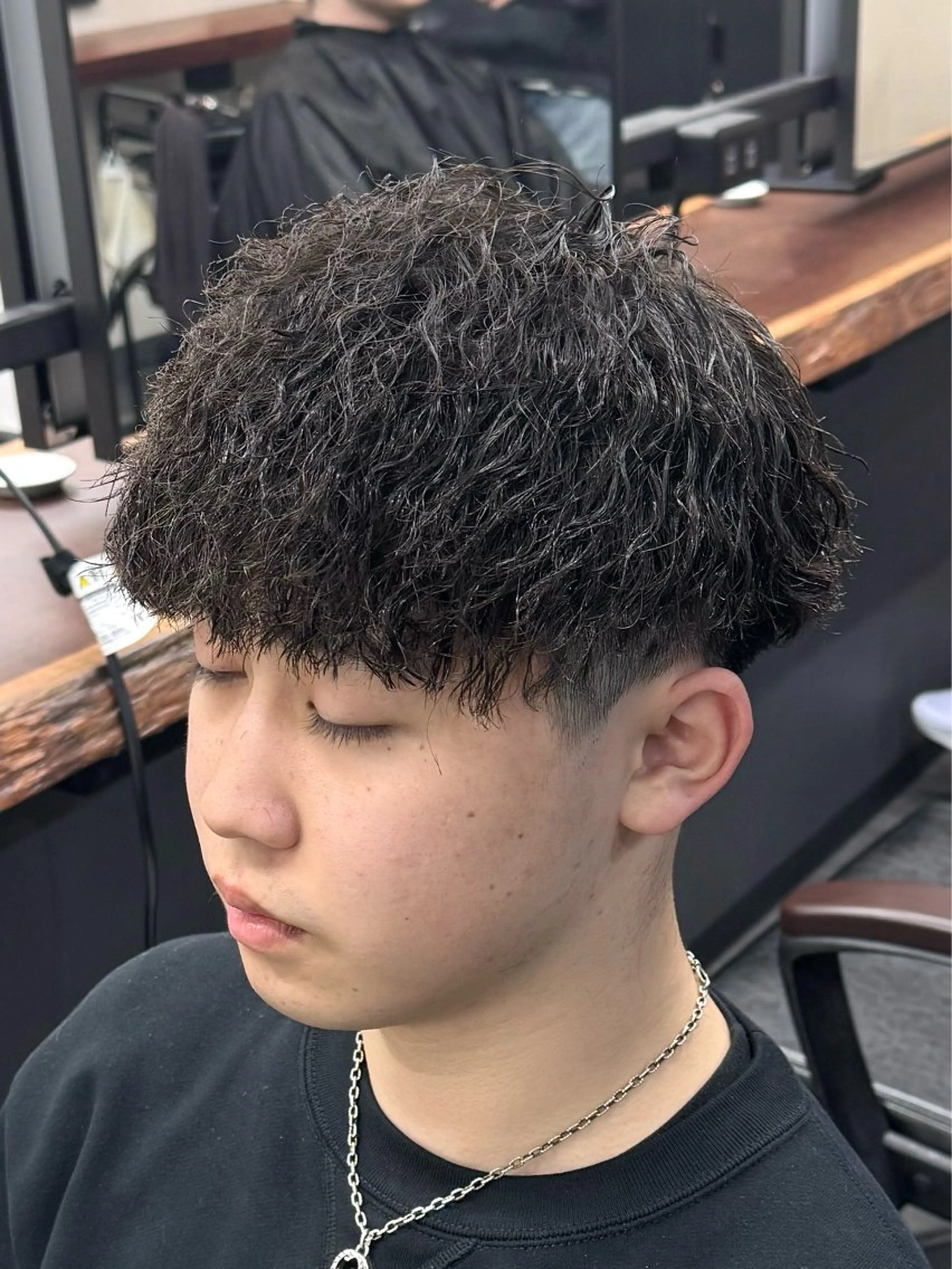 メンズ メンズパーマ メンズツイストパーマ ツイストパーマ ヘアカラー 柏メンズカットパーマ NO.1タイチのヘアスタイル