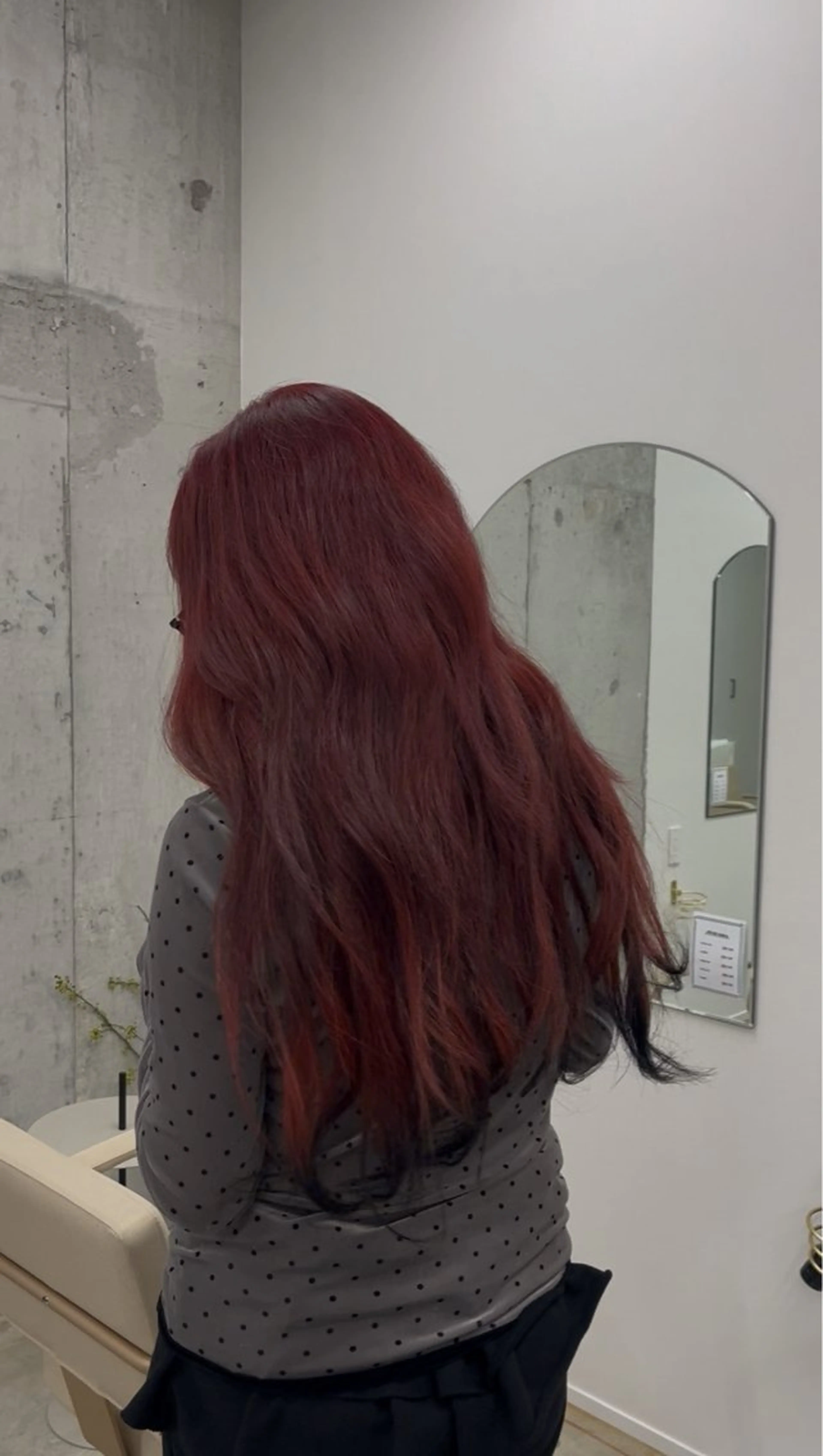 ロング カラー 澤田 萌生のヘアスタイル