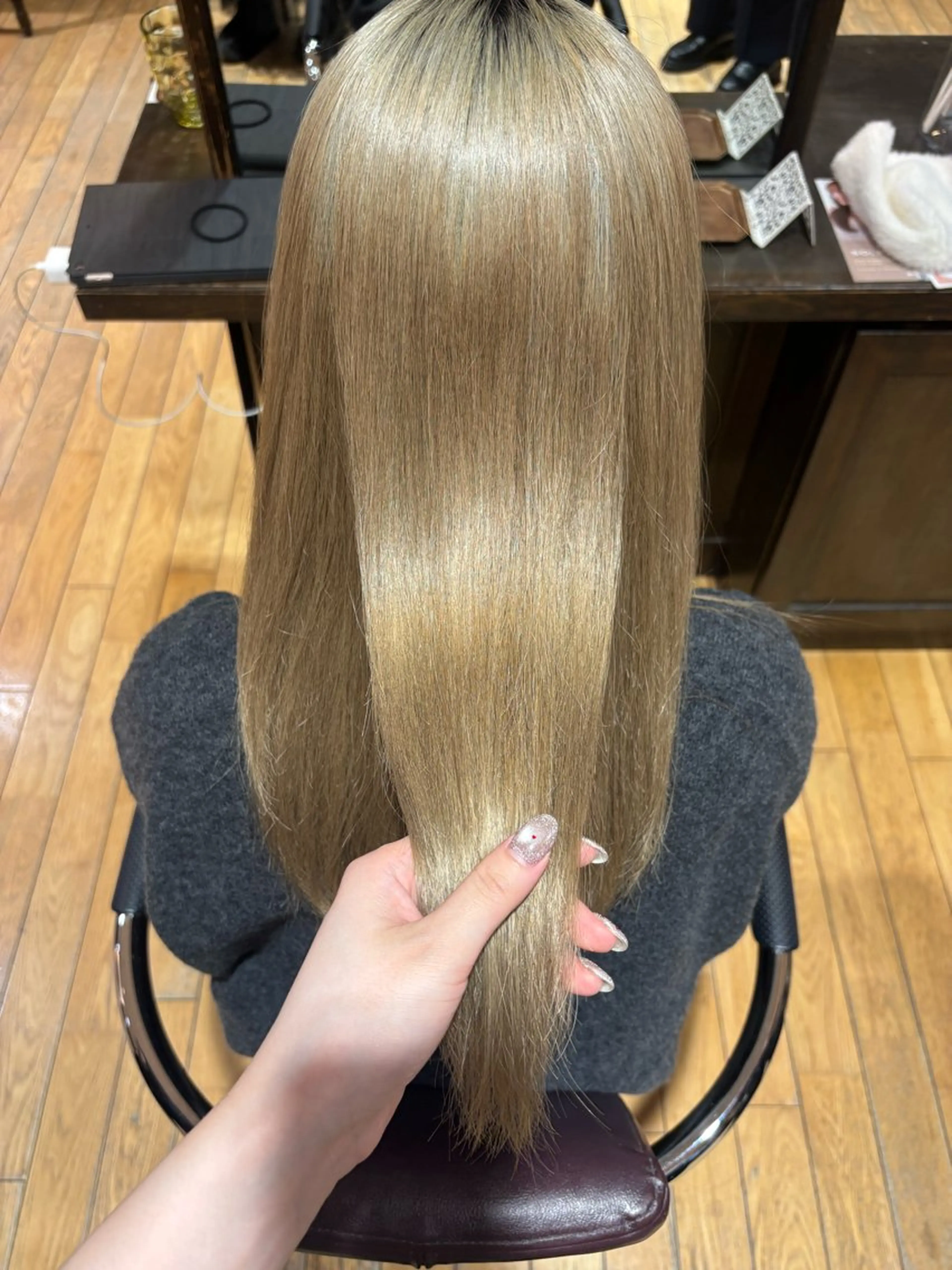 ロング カラー 透明感カラー/ くびれヘア/ユウユのヘアスタイル