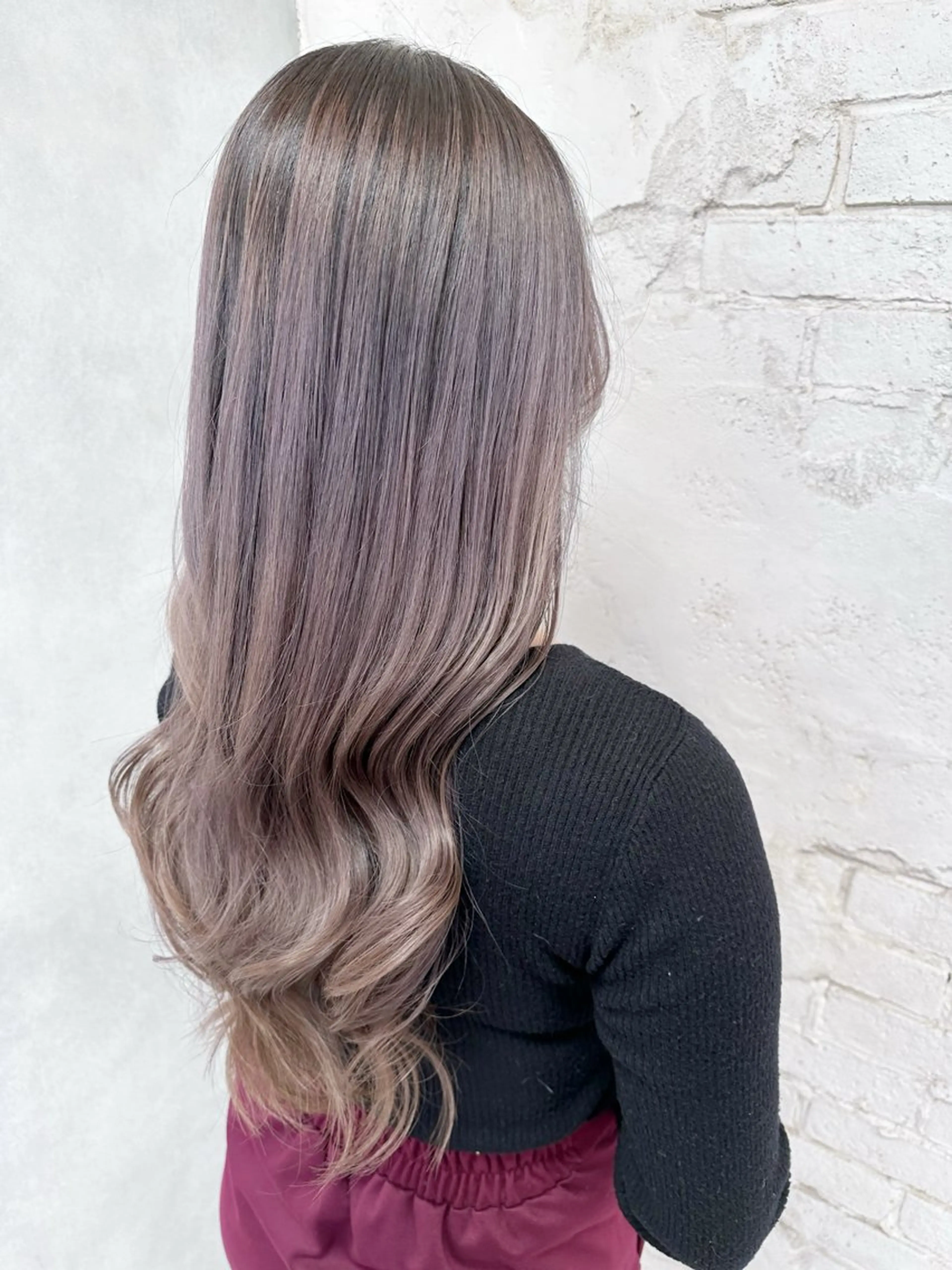 ロング カラー バレイヤージュ レイヤーカット レイヤーブリーチ特化 ホワイト専門/岸のヘアスタイル