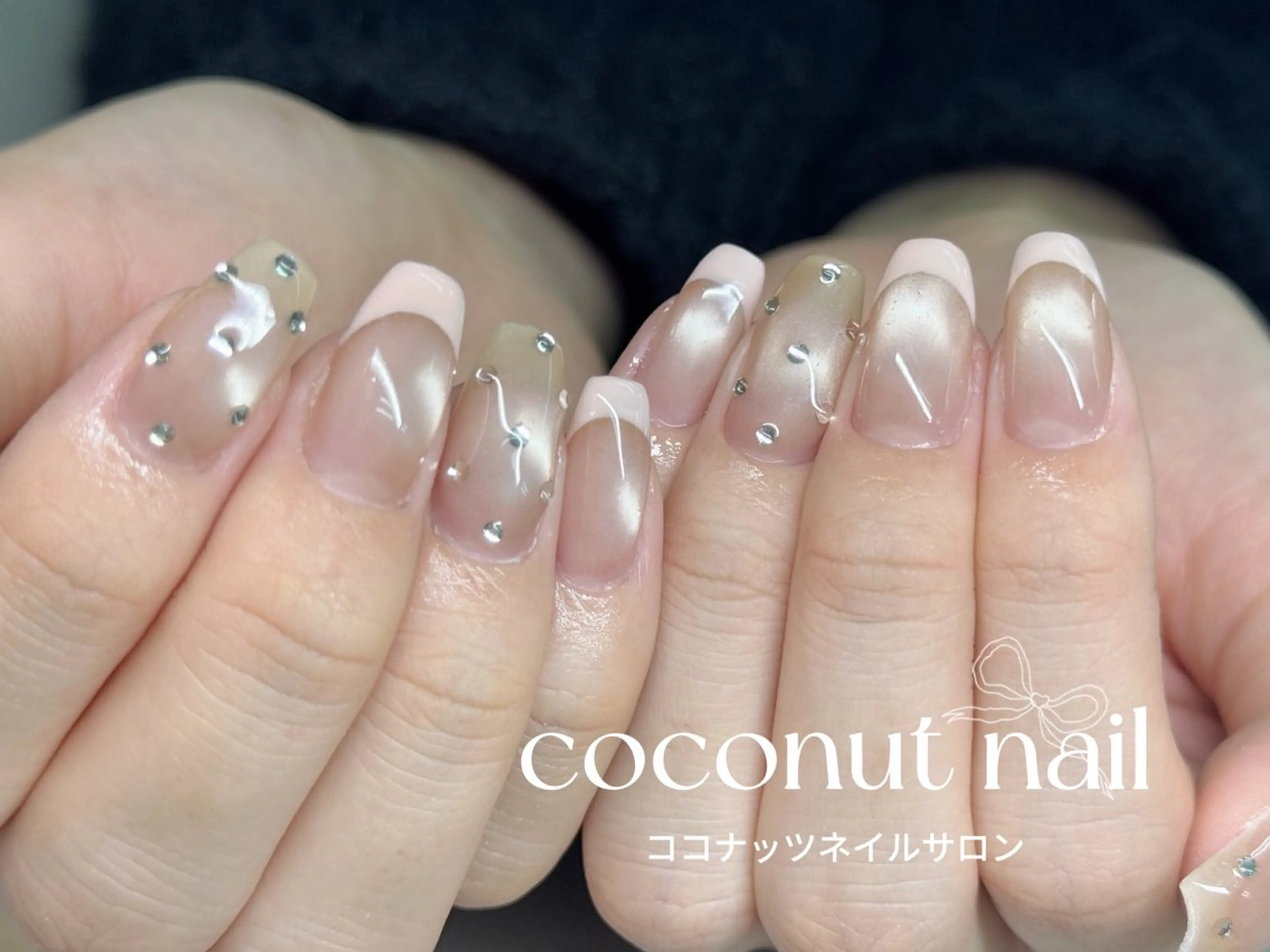 ネイル べっ甲ネイル フレンチネイル キラキラネイル マグネットネイル 大理石ネイル(マーブル) ハンドネイル 神田 ココナッツのネイルデザイン