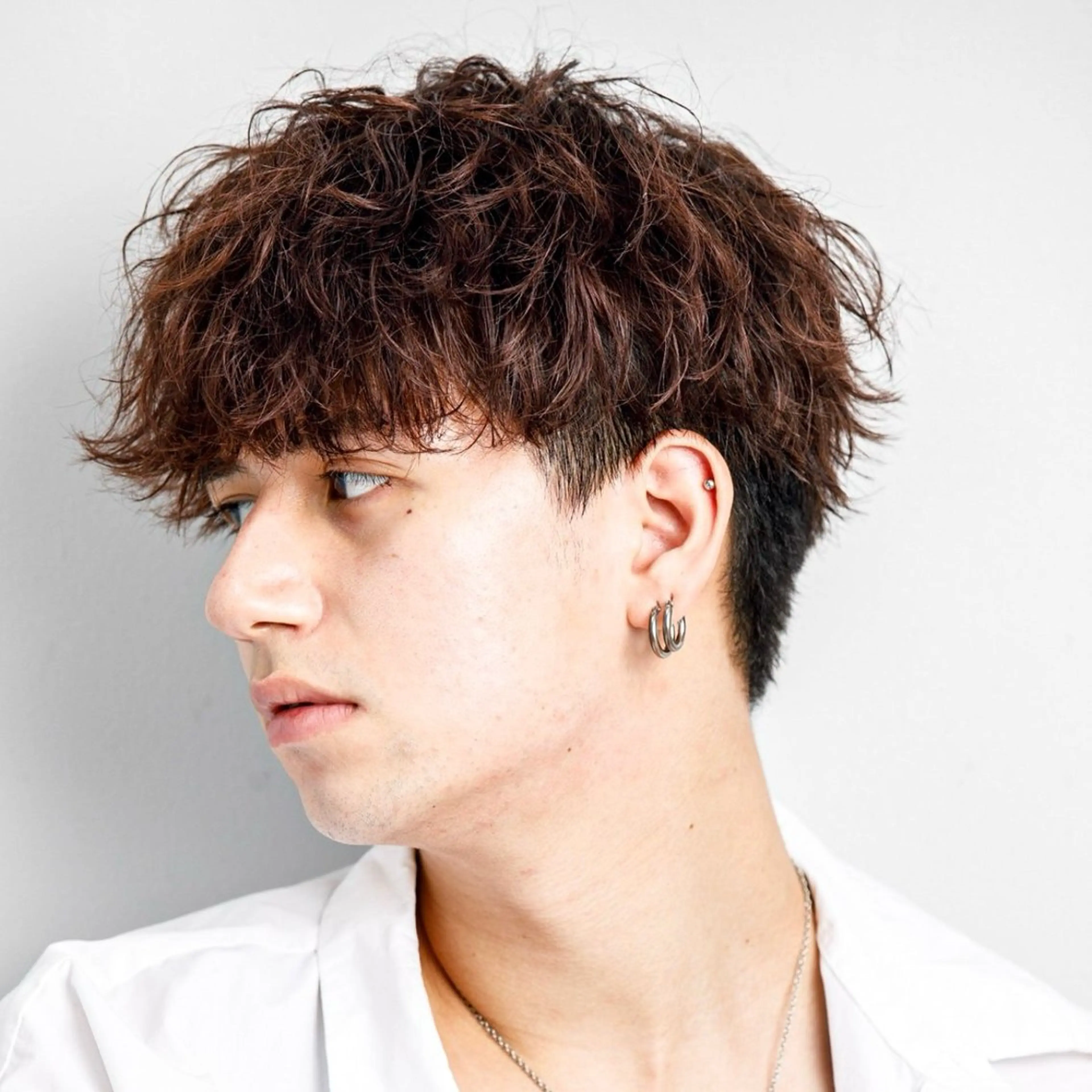 ショート パーマ メンズ アップバング センターパート フェードカット メンズハイライト メンズメッシュ カット パーマ 店長⚜️メンズカット パーマ⚜️則次亮哉のヘアスタイル