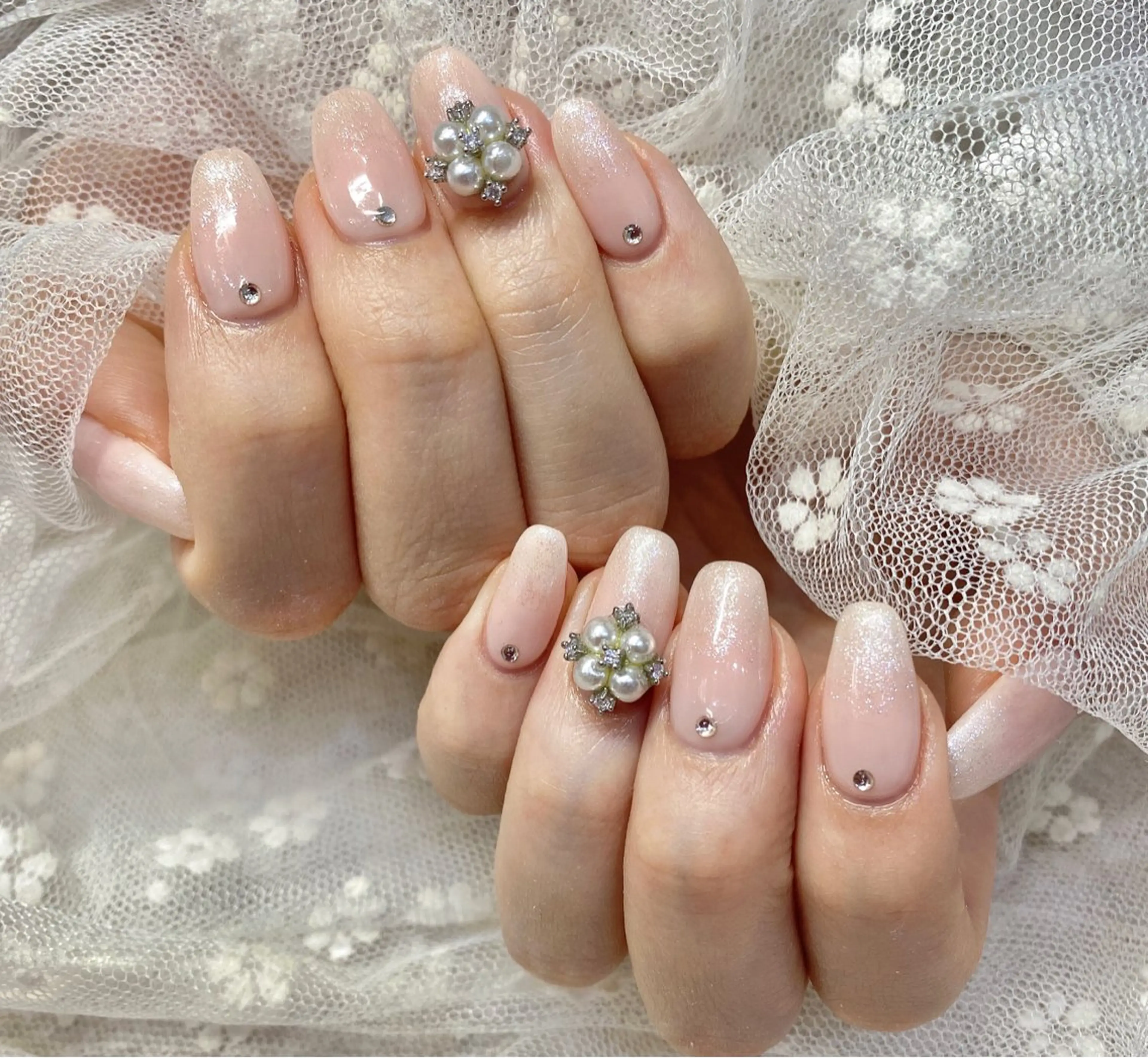 ネイル Luna K.のネイルデザイン