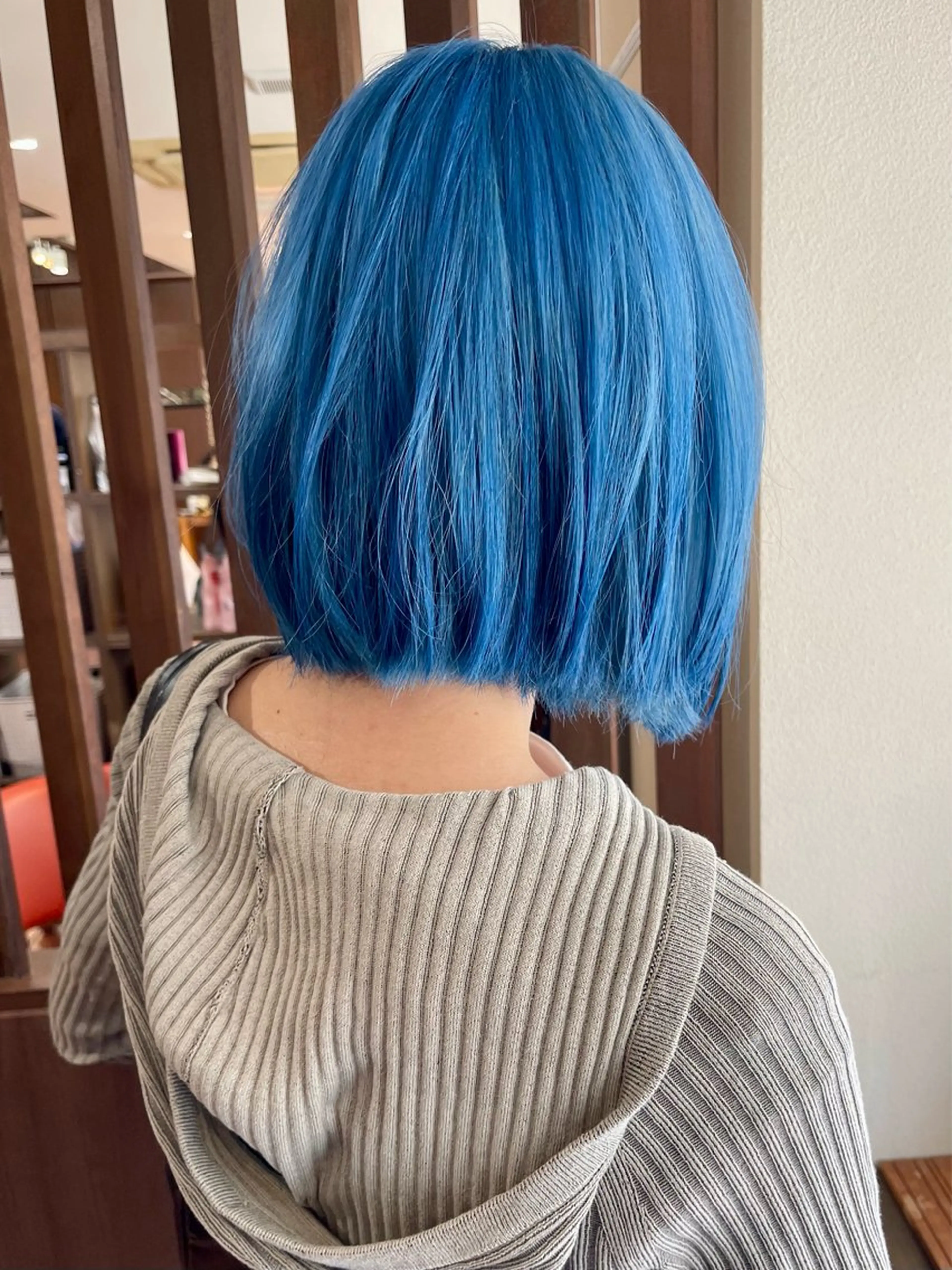 ショート カラー ブルーカラー カット ヘアカラー トリートメント 田室 和幸のヘアスタイル