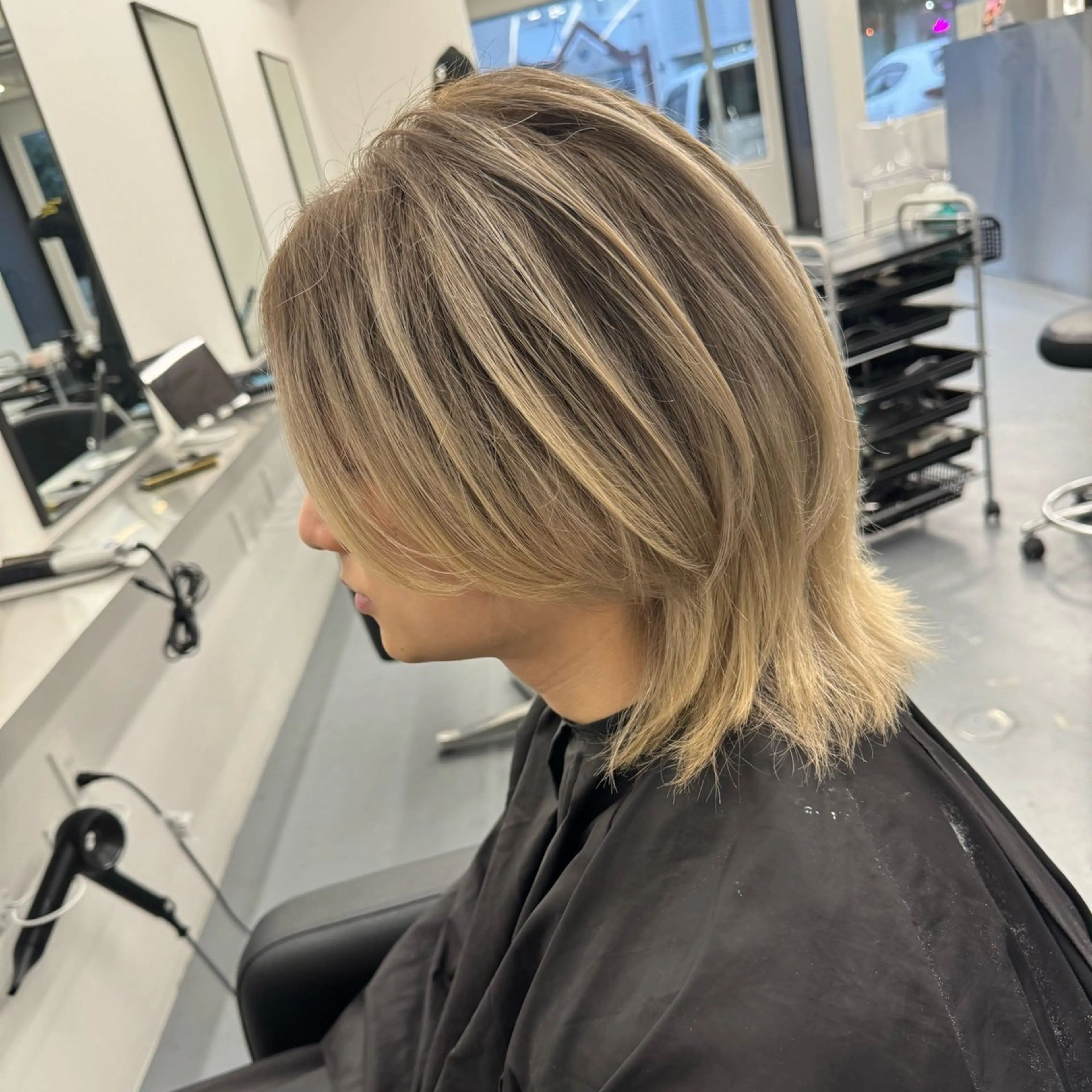 カラー &Maison MICHIYAのヘアスタイル