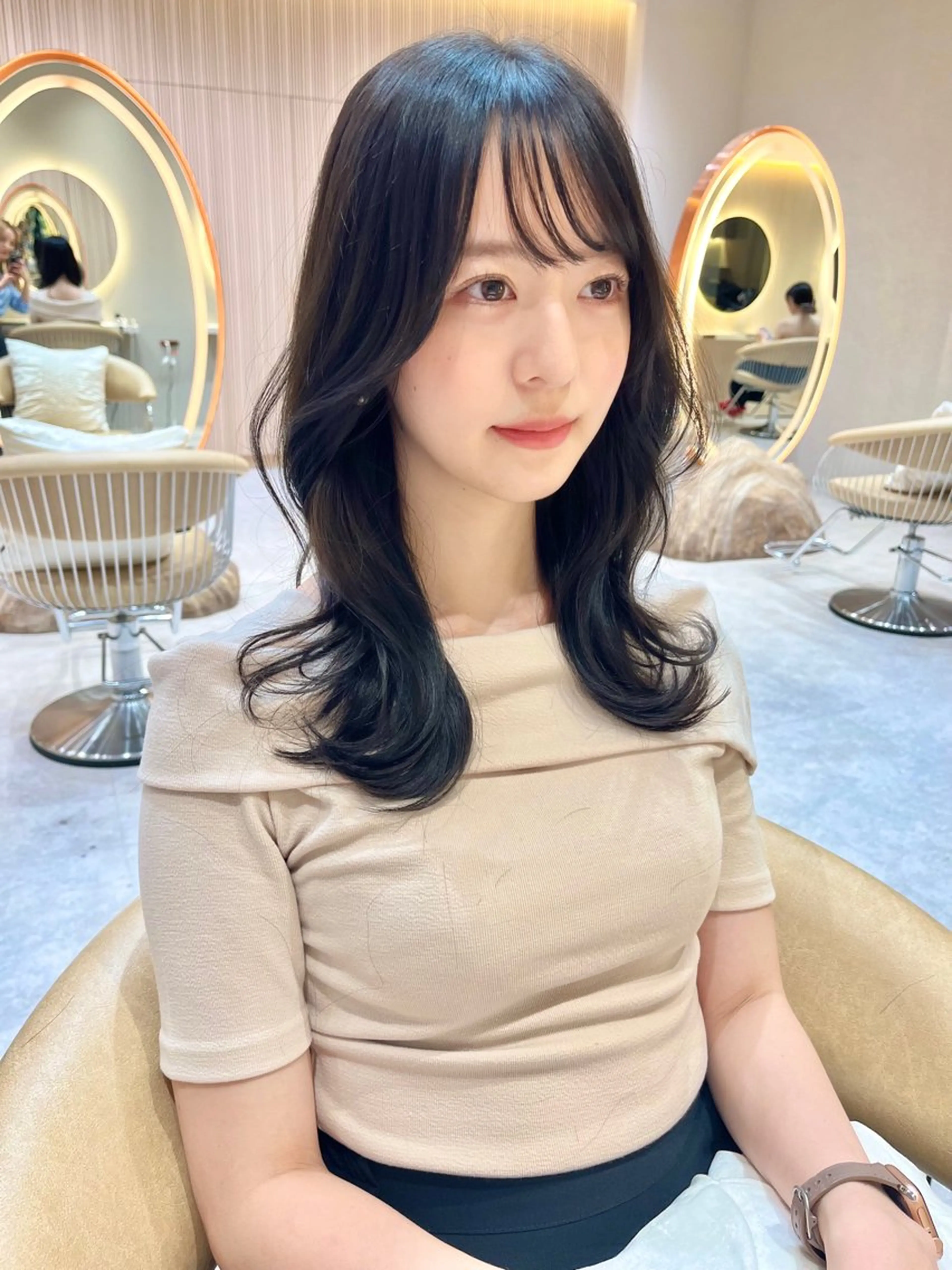 セミロング カラー 透明感カラー🤎 中川智帆のヘアスタイル