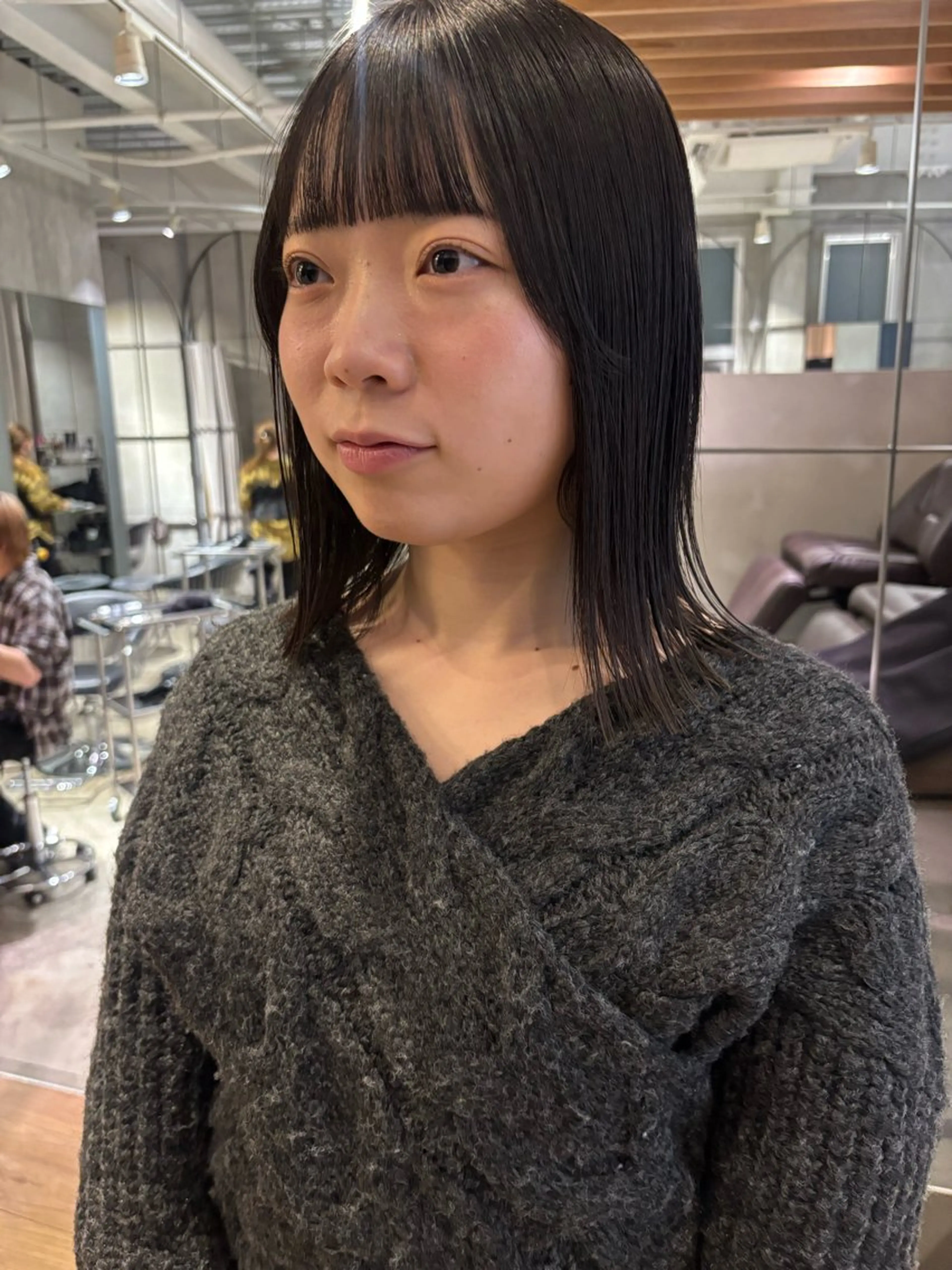 ミディアム カット 西田 美侑 /カットモデルのヘアスタイル