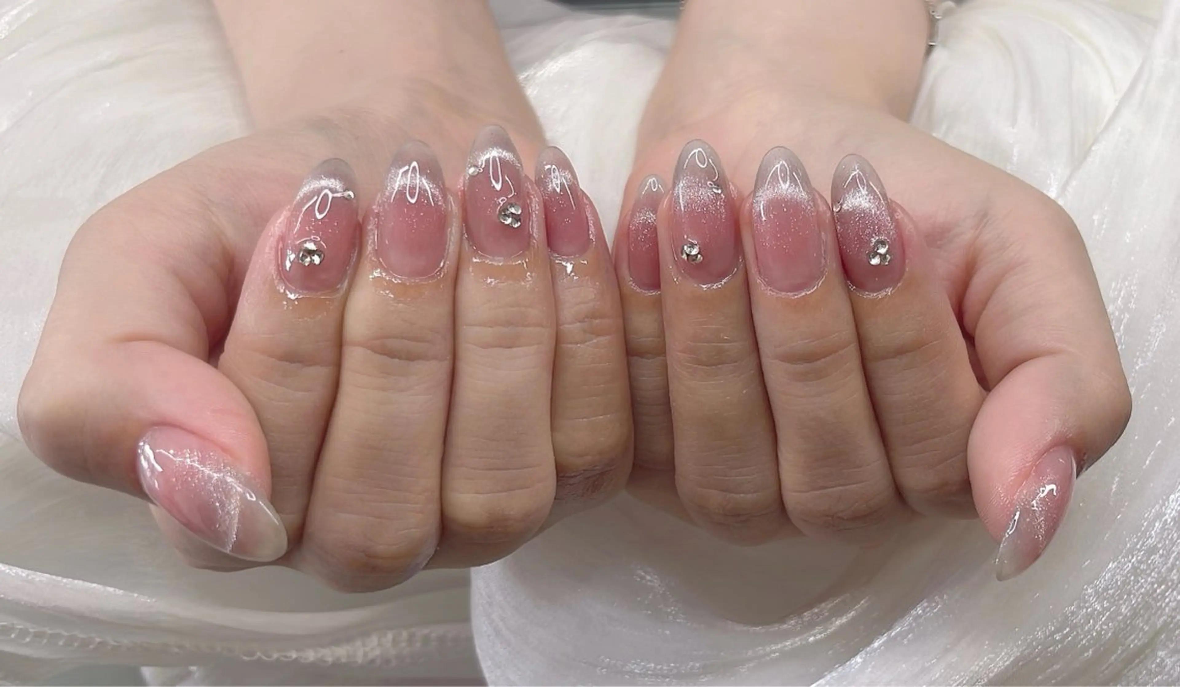 ネイル 渋谷T&B ナサ ギ ロング無制限中✨のネイルデザイン