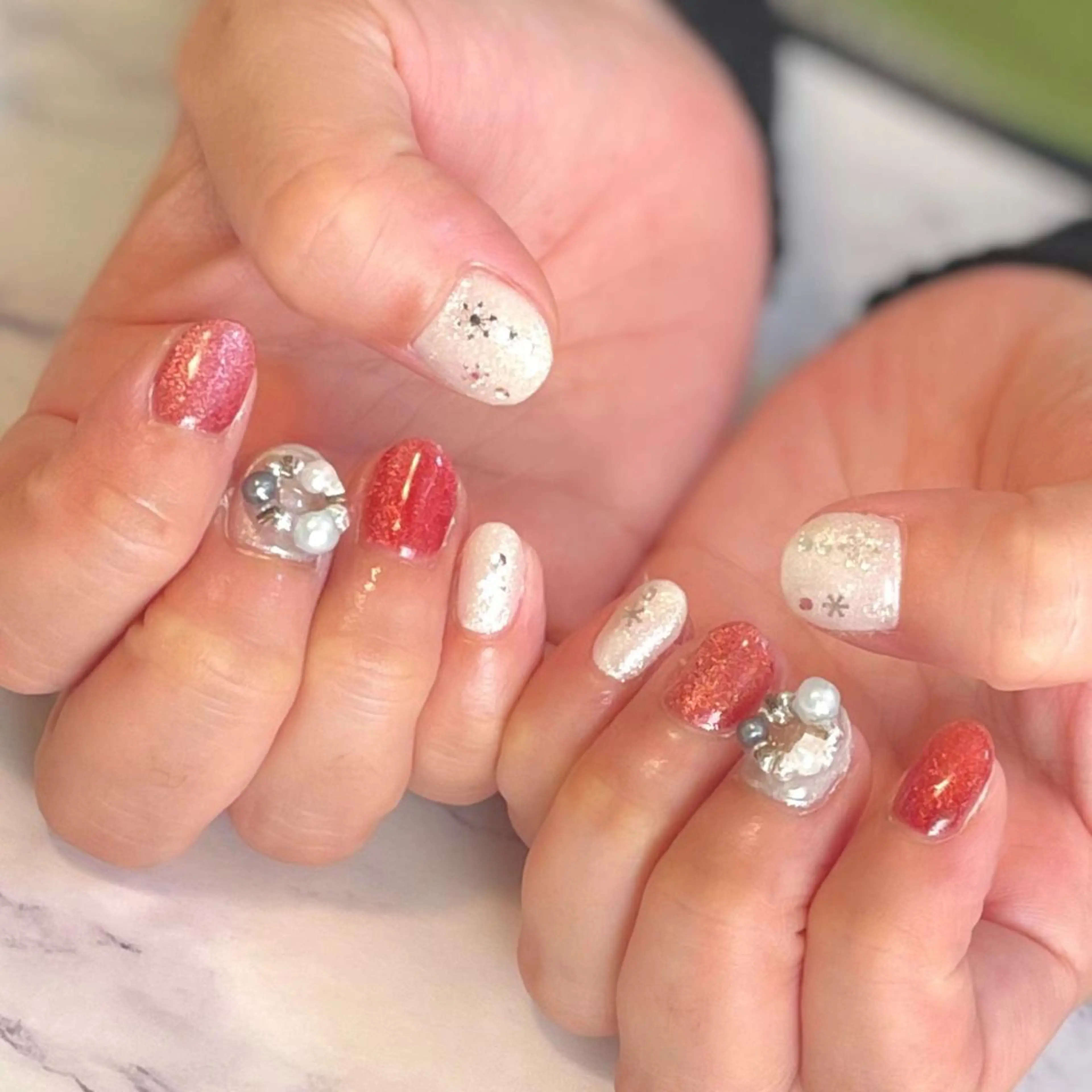 ネイル 冬ネイル クリスマス KOMINE TOMOKOのネイルデザイン