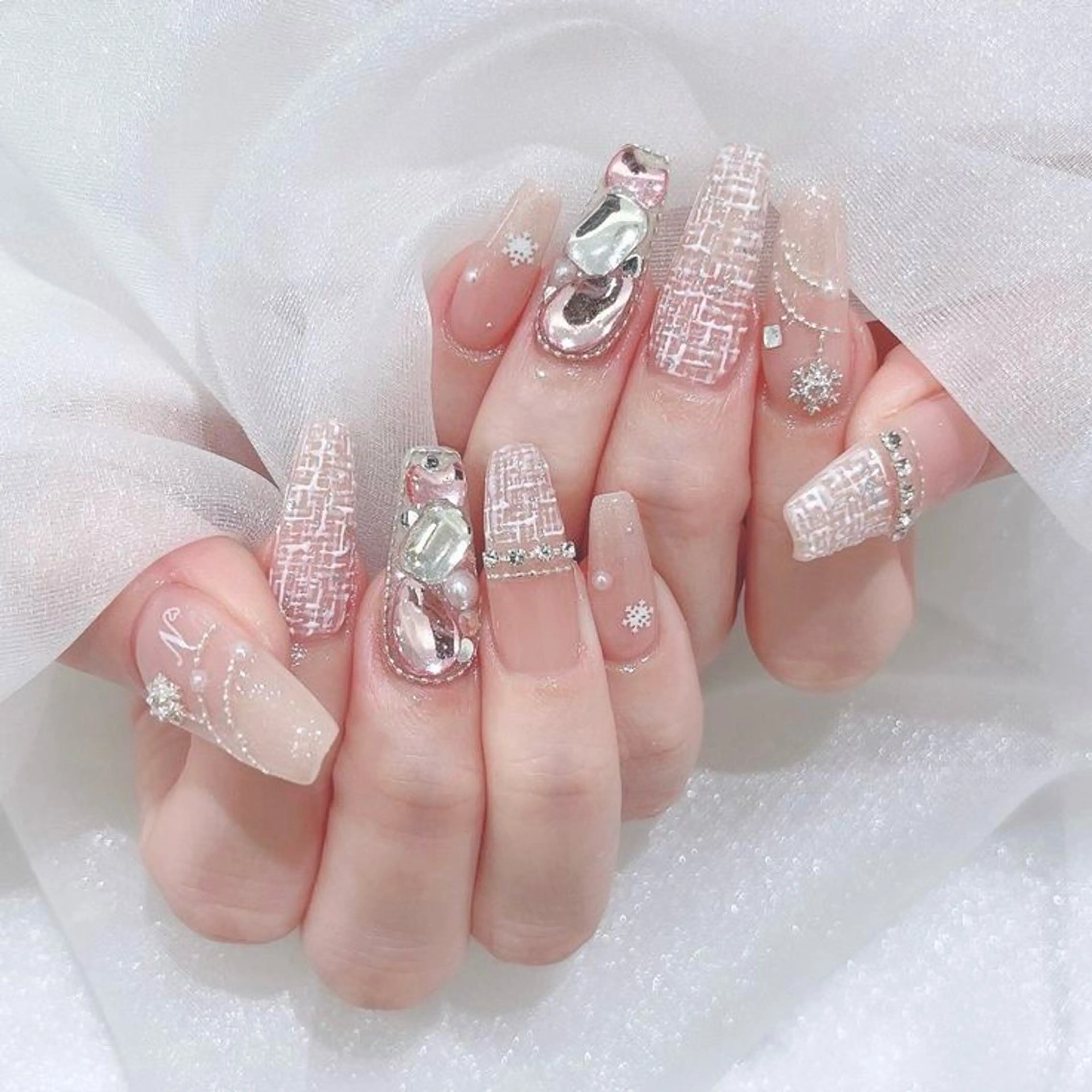 ネイル MiO nailのネイルデザイン