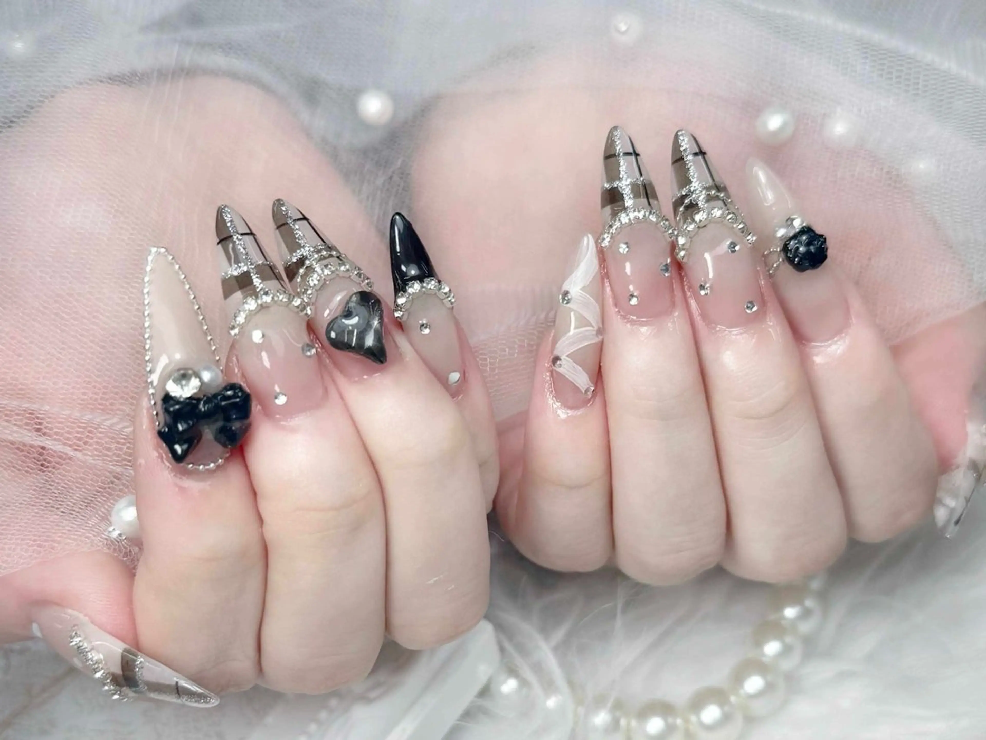 ネイル ハンドネイル ハンドケア Nova Nail Nambaのネイルデザイン