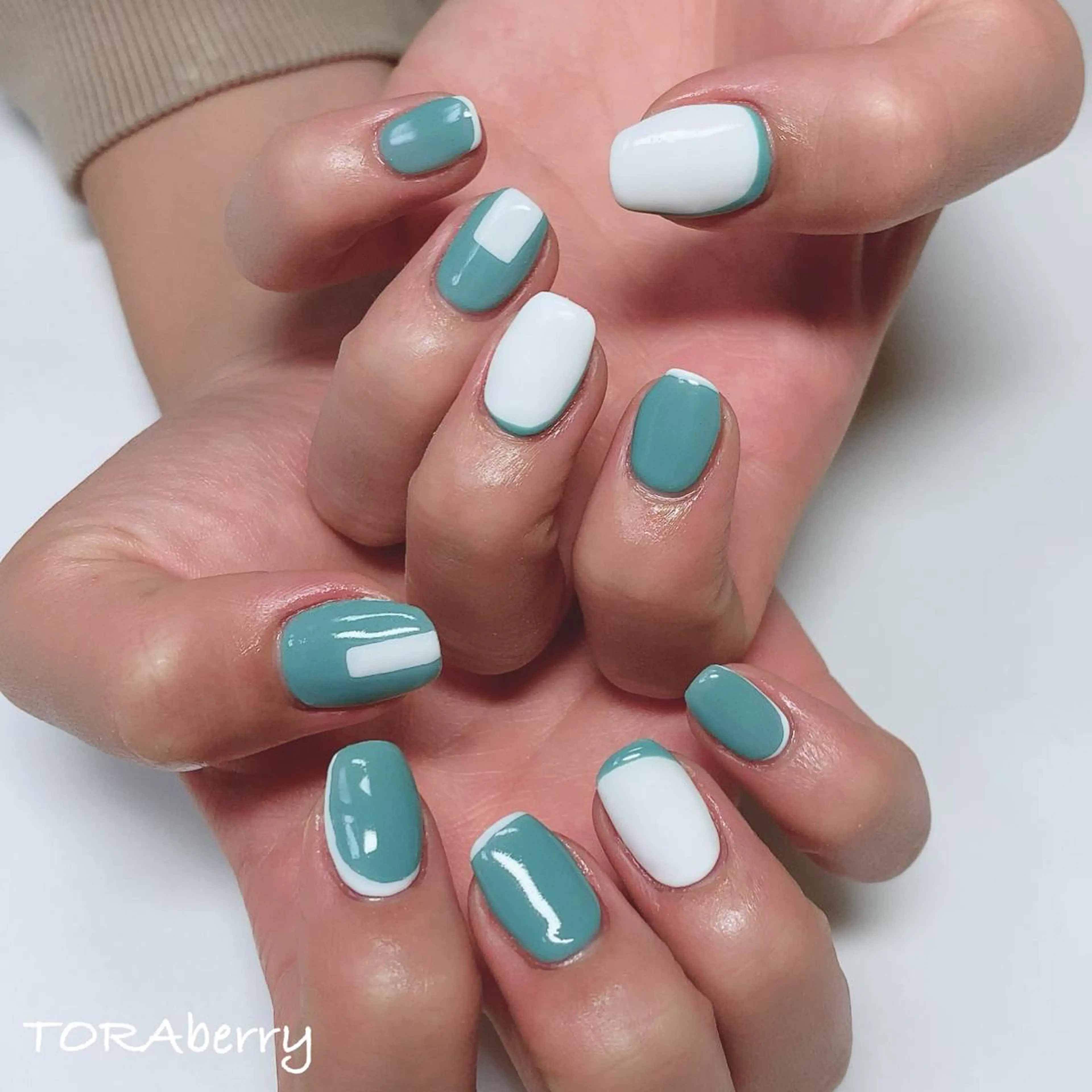 ネイル ハンドネイル ネイリスト なつみのネイルデザイン