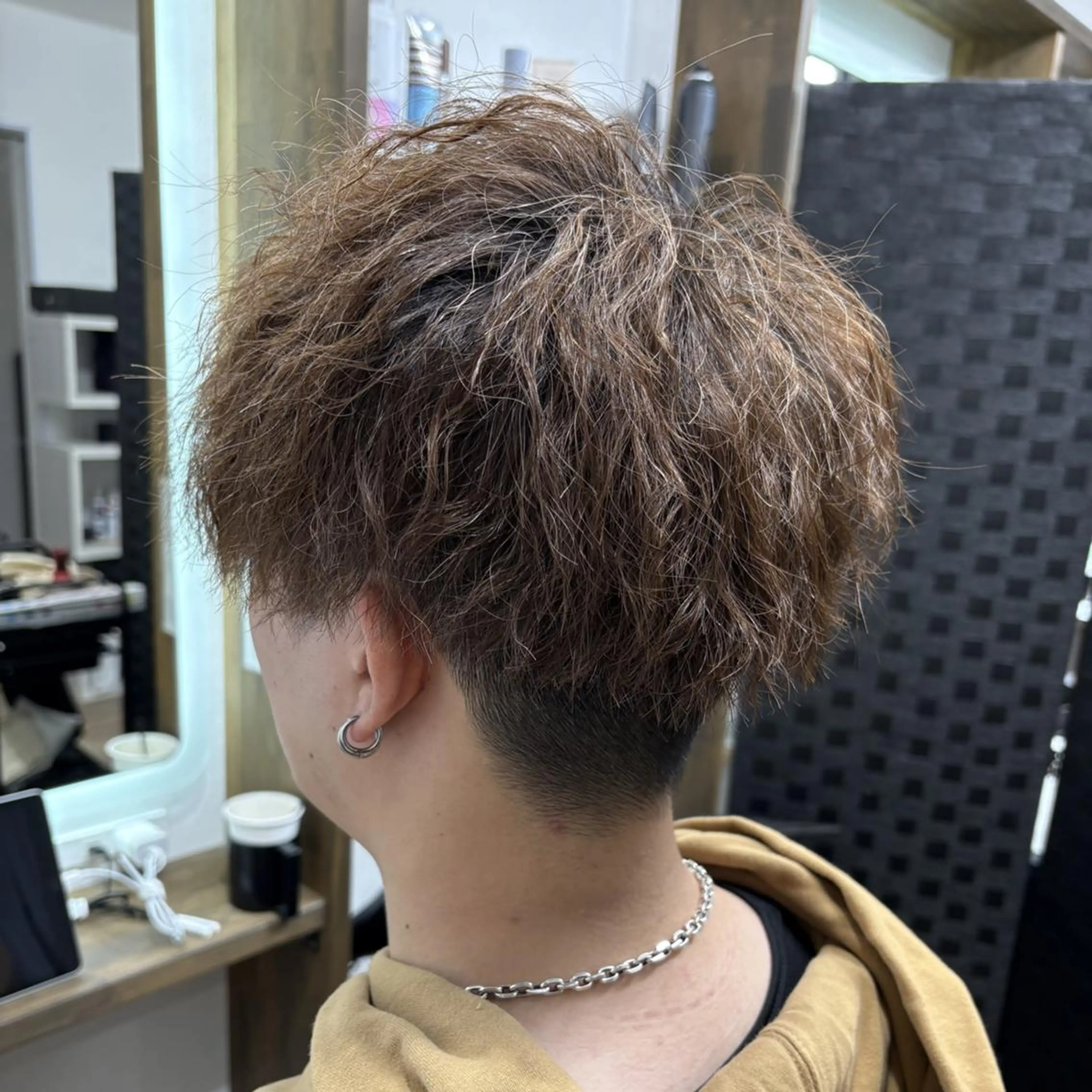 ショート メンズ パーマ メンズパーマ メンズツイストパーマ ツイストパーマ カット パーマ パーマPrivate SalonNoa名駅のヘアスタイル